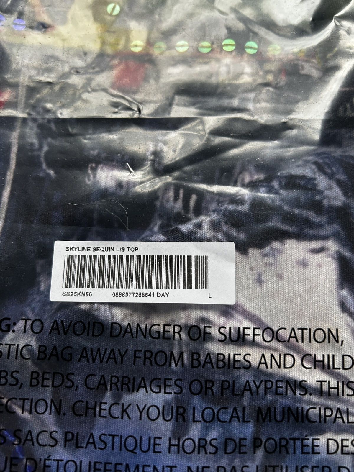 Supreme Supreme NYC Skyline Sequin L/S Top SS25 Size US L / EU 52-54 / 3 - 3 Thumbnail