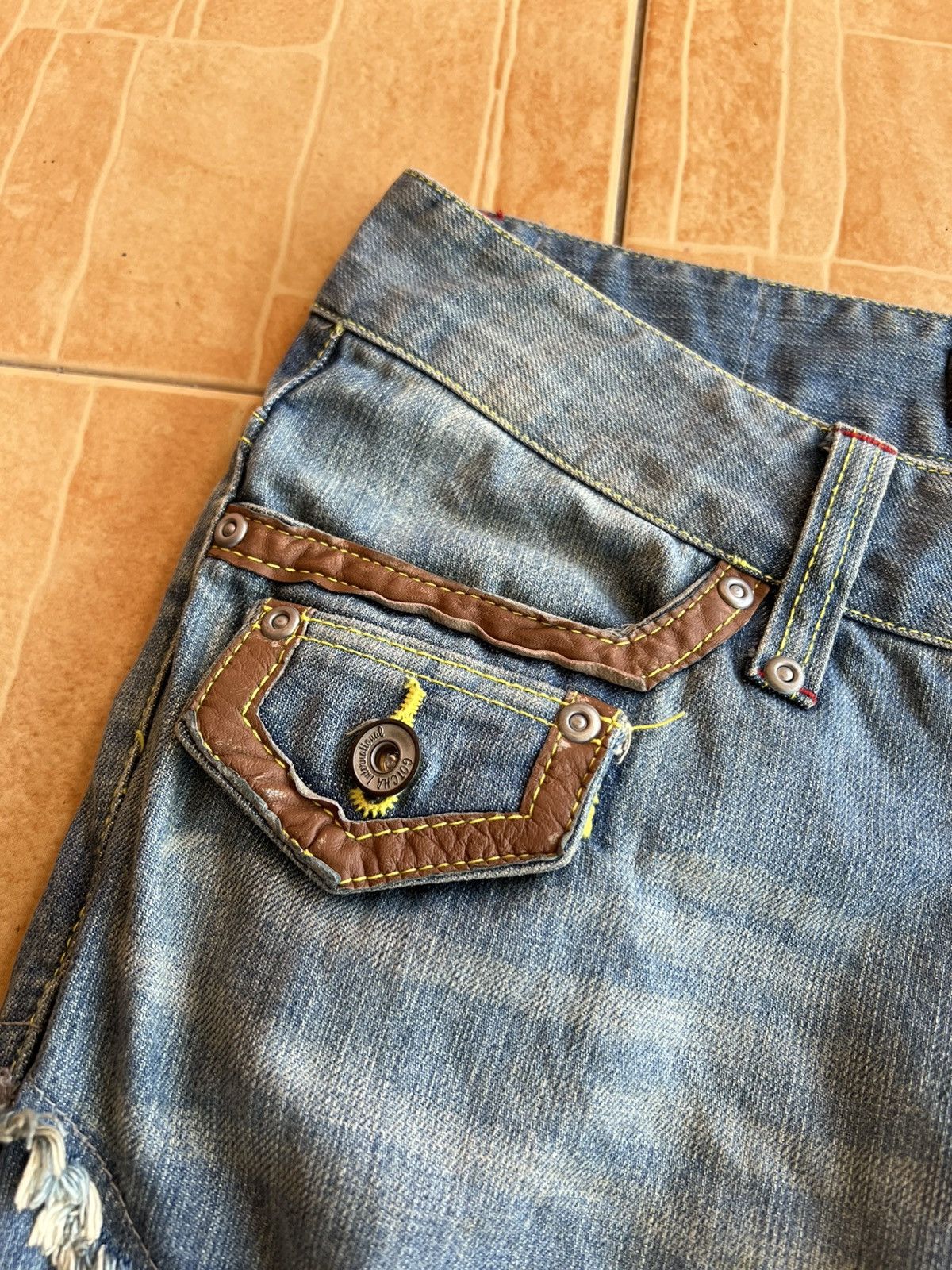 If Six Was Nine Vintage Gotcha Distress Jean Size US 31 - 13 Thumbnail
