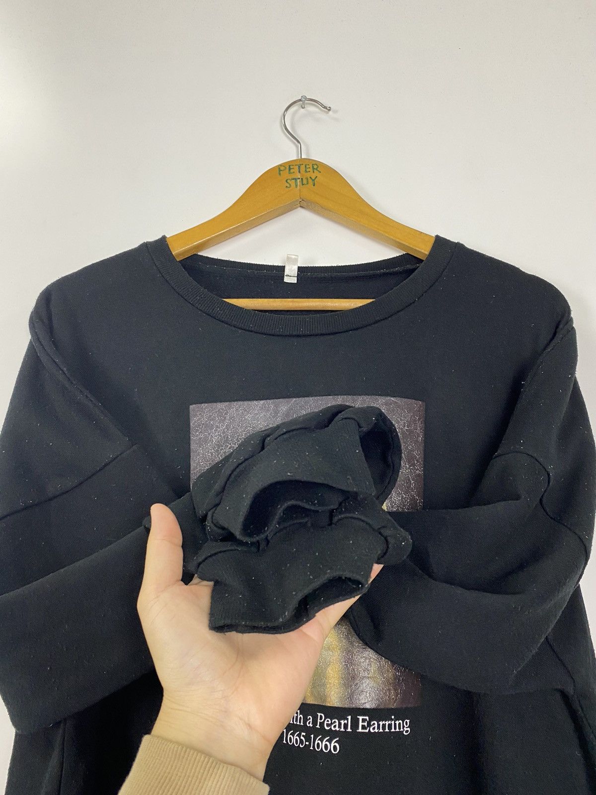 Vintage Vintage The Girl With A Pearl Earring Sweater Size US XL / EU 56 / 4 - 9 Thumbnail