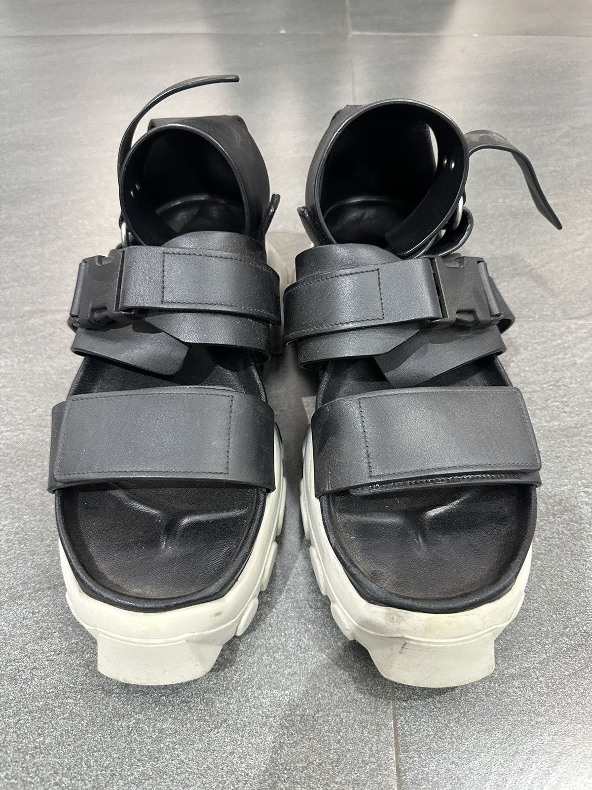 Rick Owens Rick Owens Black Leather Tractor Sandals Size US 8 / EU 41 - 1 Thumbnail