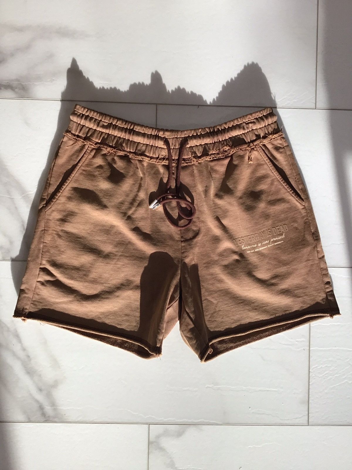 Other YESTERDAY IS DEAD MADE WITH CARE CORE SHORTS Size US 38 / EU 54 - 1 Thumbnail