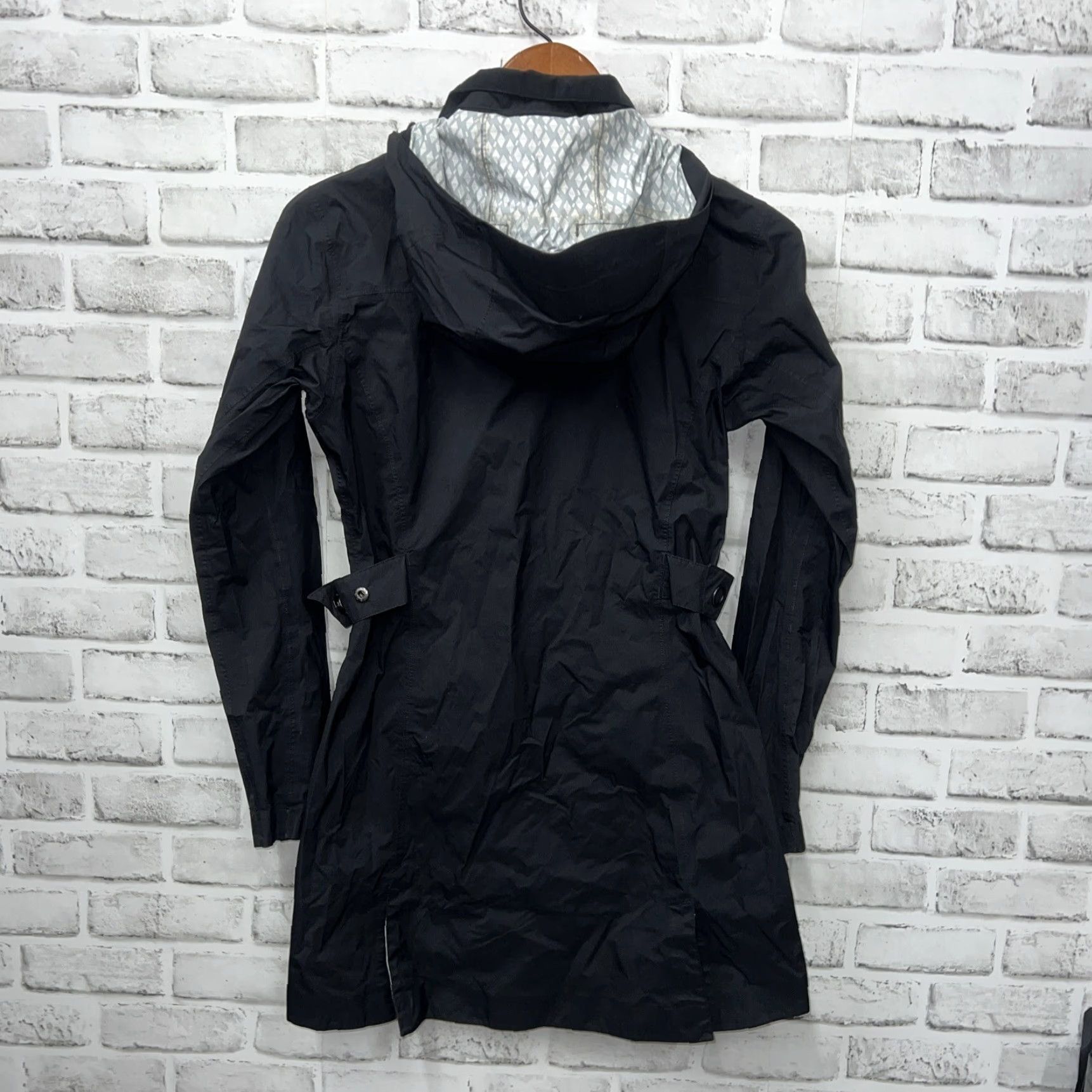 Vintage REI Black Full Zip Hooded Nylon Jacket Womens Size XS Size XS / US 0-2 / IT 36-38 - 4 Thumbnail