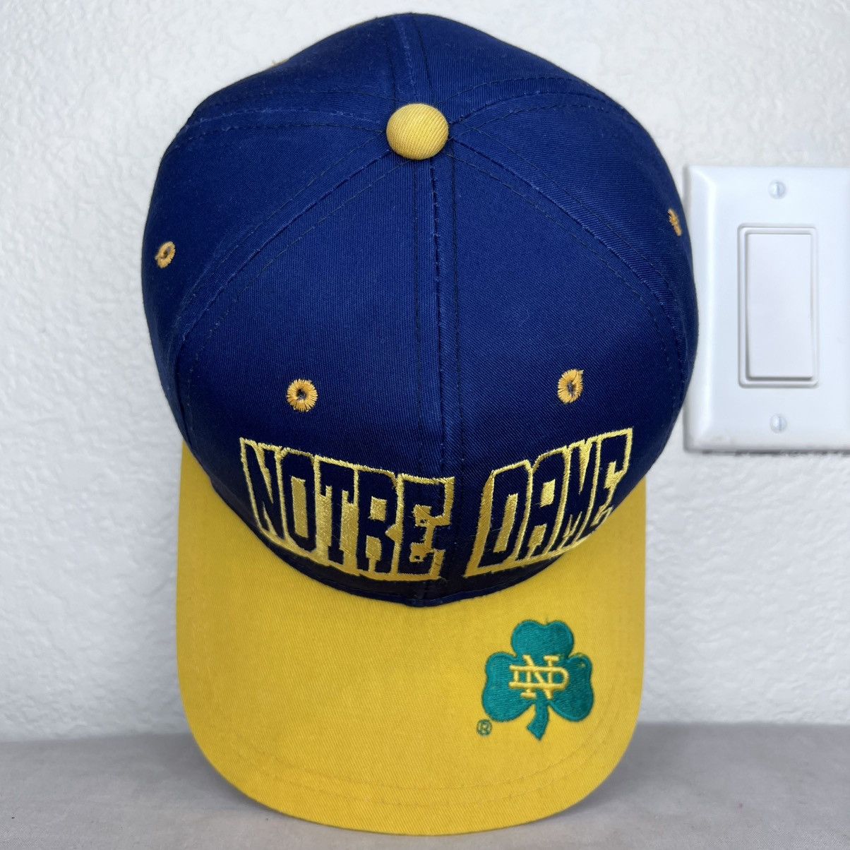 NCAA Vintage 1990s Notre Dame Fighting Irish Blockhead Snapback 🔥 Size ONE SIZE - 7 Thumbnail