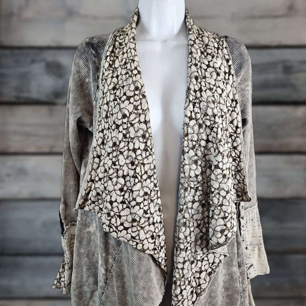 Vintage VINTAGE Aratta Silent Journey Cardigan Womens Waffle Knit Gray Cotton Sz M Size M / US 6-8 / IT 42-44 - 1 Thumbnail