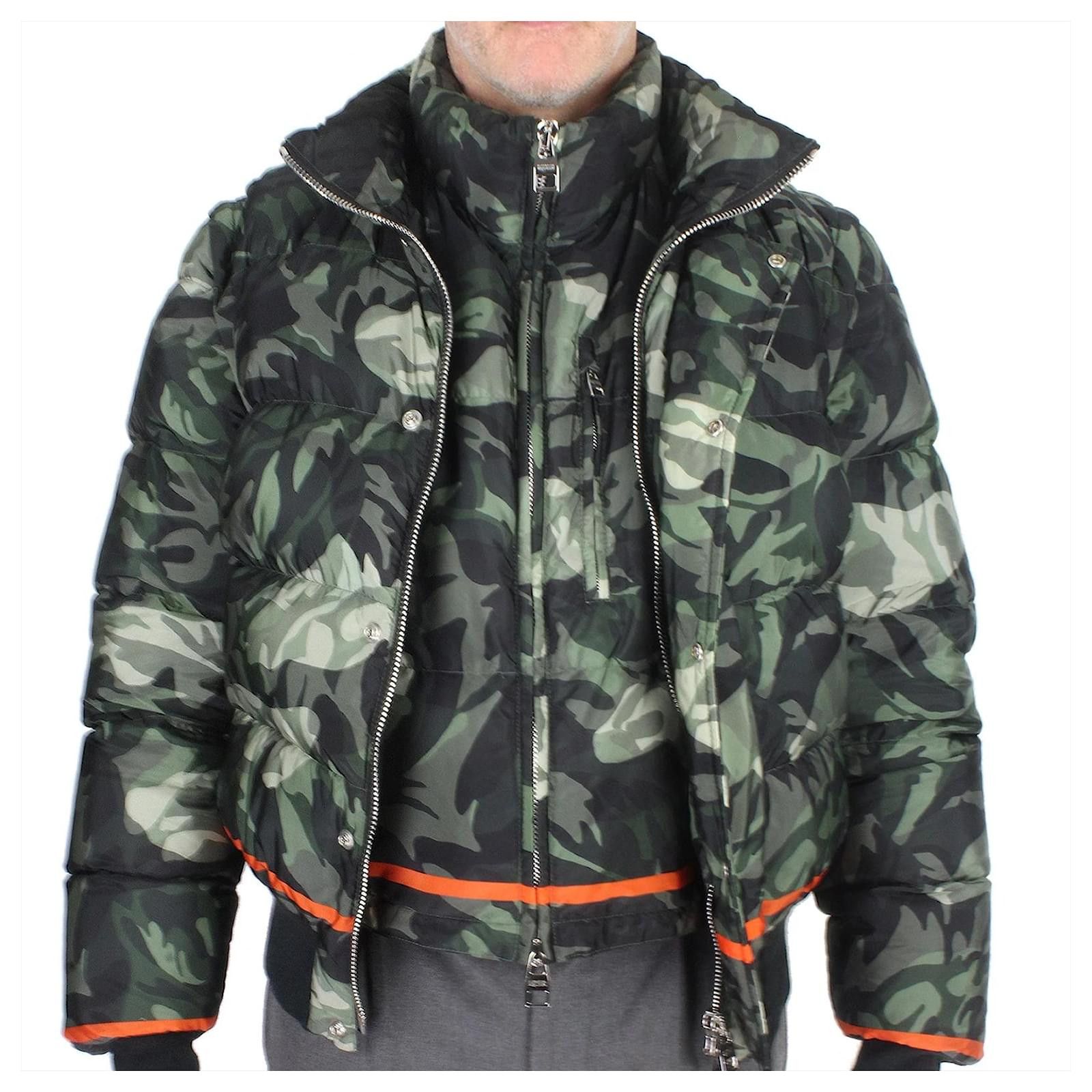 Alexander McQueen Rose Camo Puffer Down Jacket w/ removable Hood & Sleeves XL Size US XL / EU 56 / 4 - 4 Thumbnail