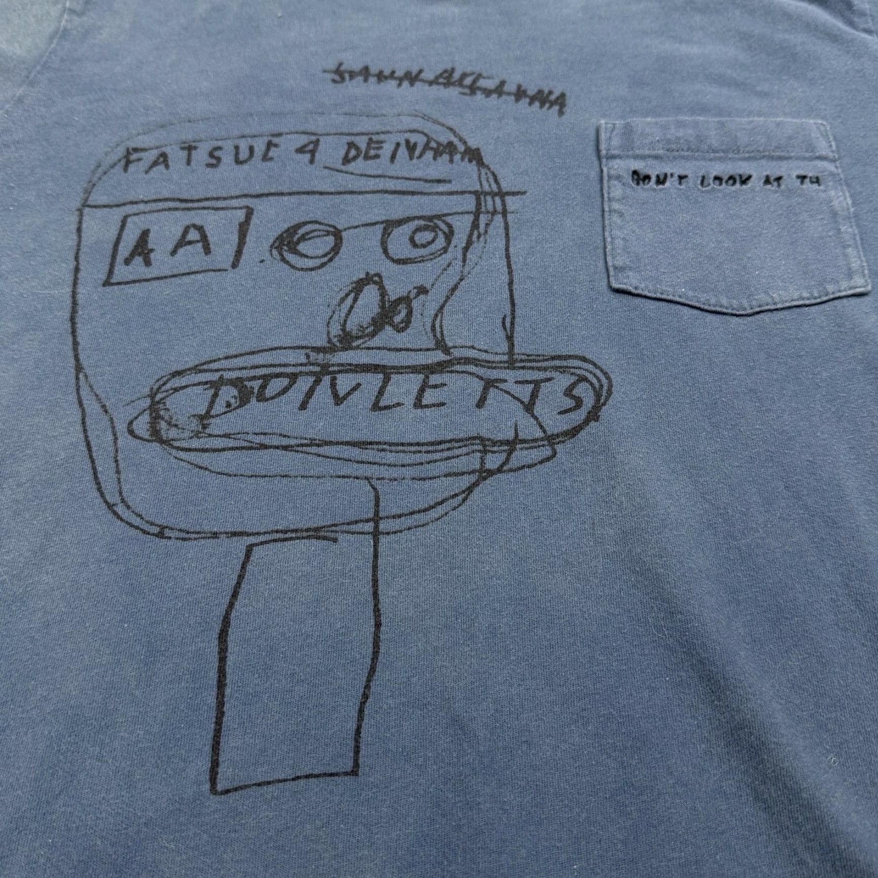 Uniqlo Uniqlo SPRZ NY Jean-Michel Basquiat Graphic Pocket Tee Shirt Mens M Blue Graphic Print Streetwear Pop Culture Size US 31 - 2 Thumbnail