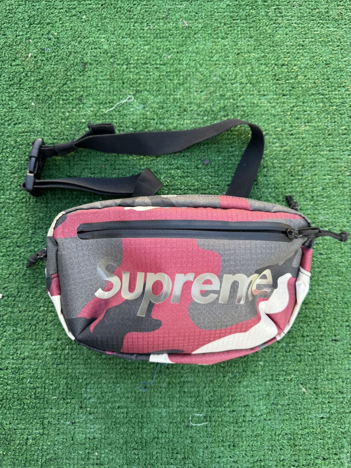Supreme Supreme SS21 Red Camp Side Bag Size ONE SIZE - 1 Thumbnail