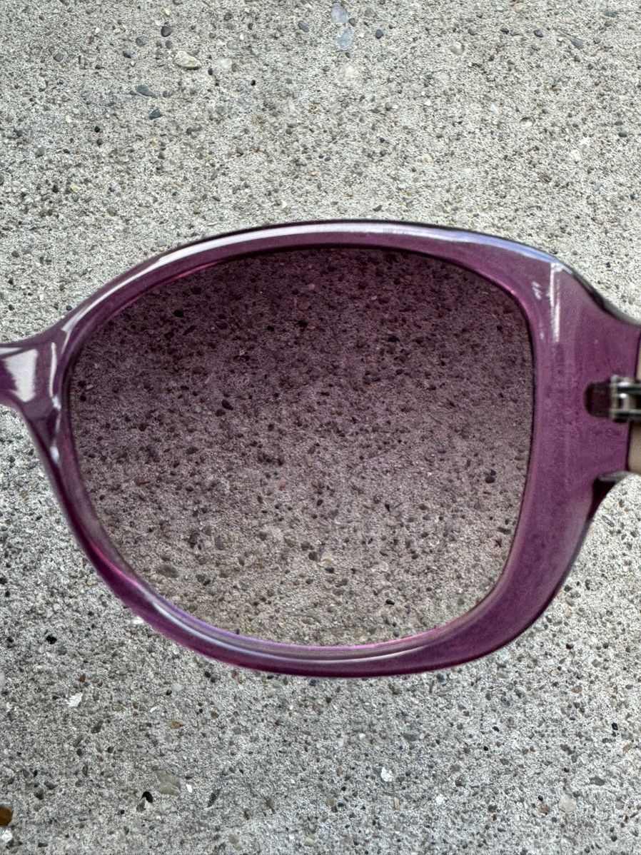 Givenchy Givenchy SGV-760 sunglasses w/ original case… Size ONE SIZE - 6 Thumbnail