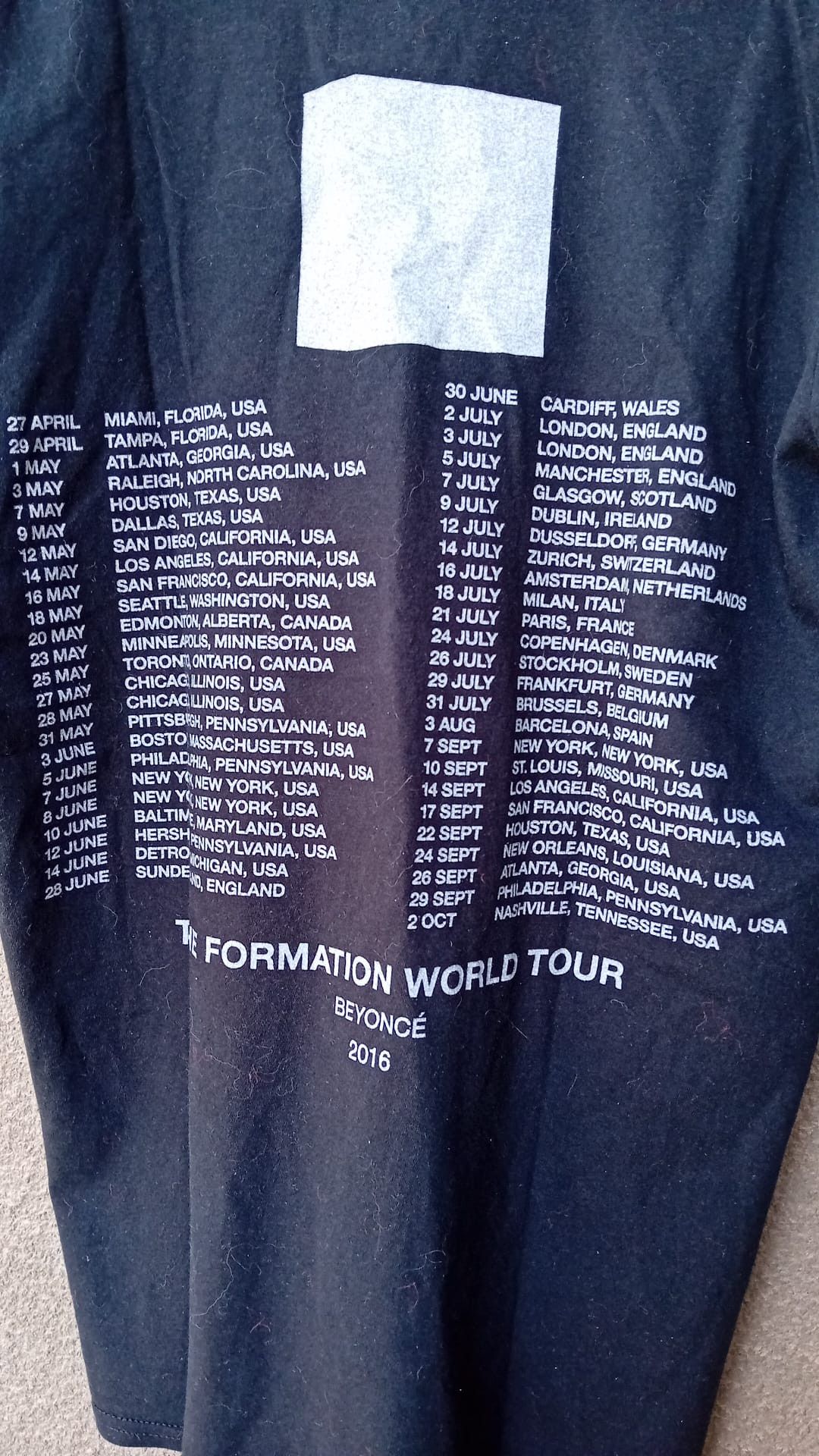 Band Tees × Beyonce Beyonce Formation World Tour 2016 Butterfly T-shirt sz M Size US M / EU 48-50 / 2 - 7 Thumbnail