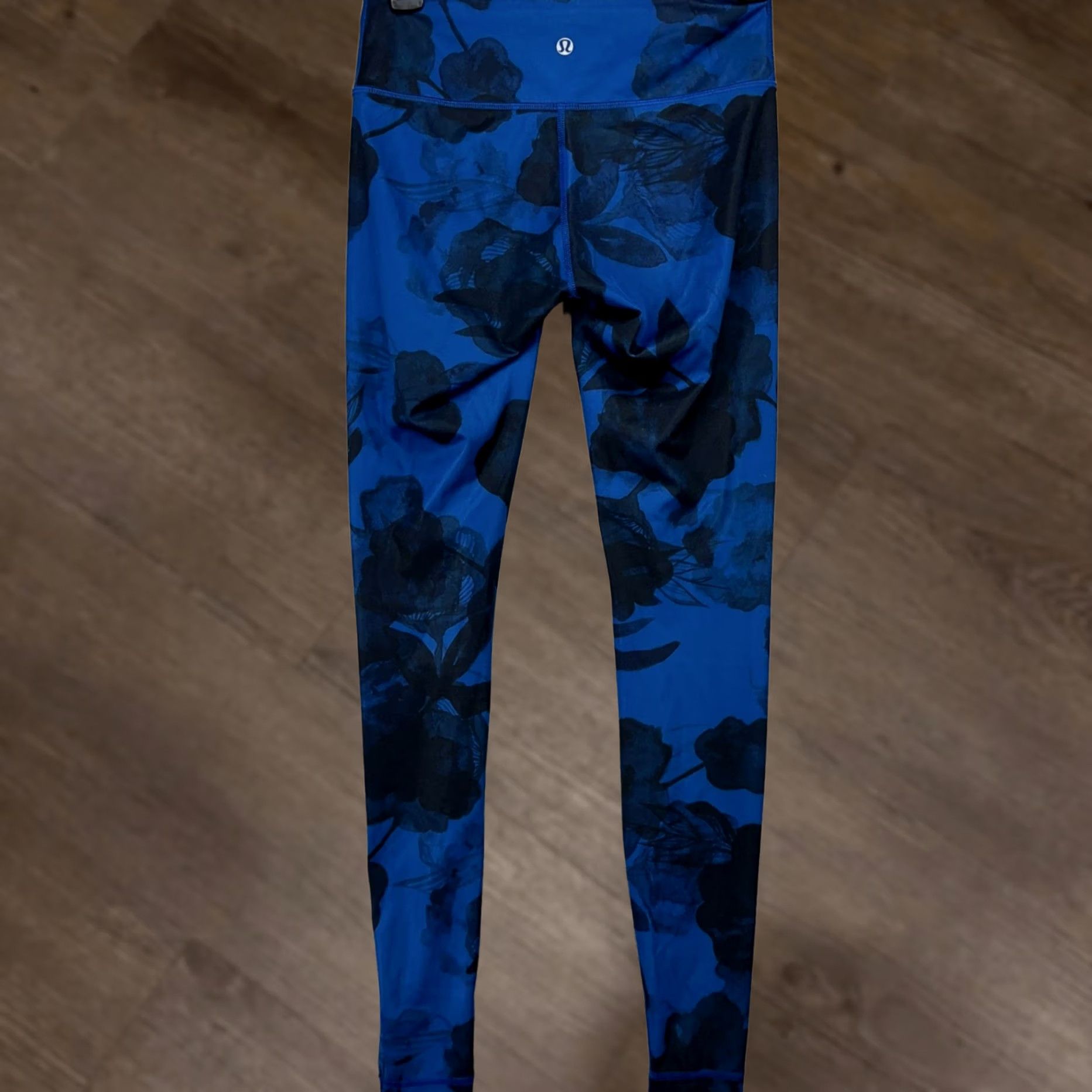 Lululemon Lululemon Womens Legging Pants 4 Blue Floral Mid Rise Workout Pull On Stretch Size 27" / US 4 / IT 40 - 1 Thumbnail