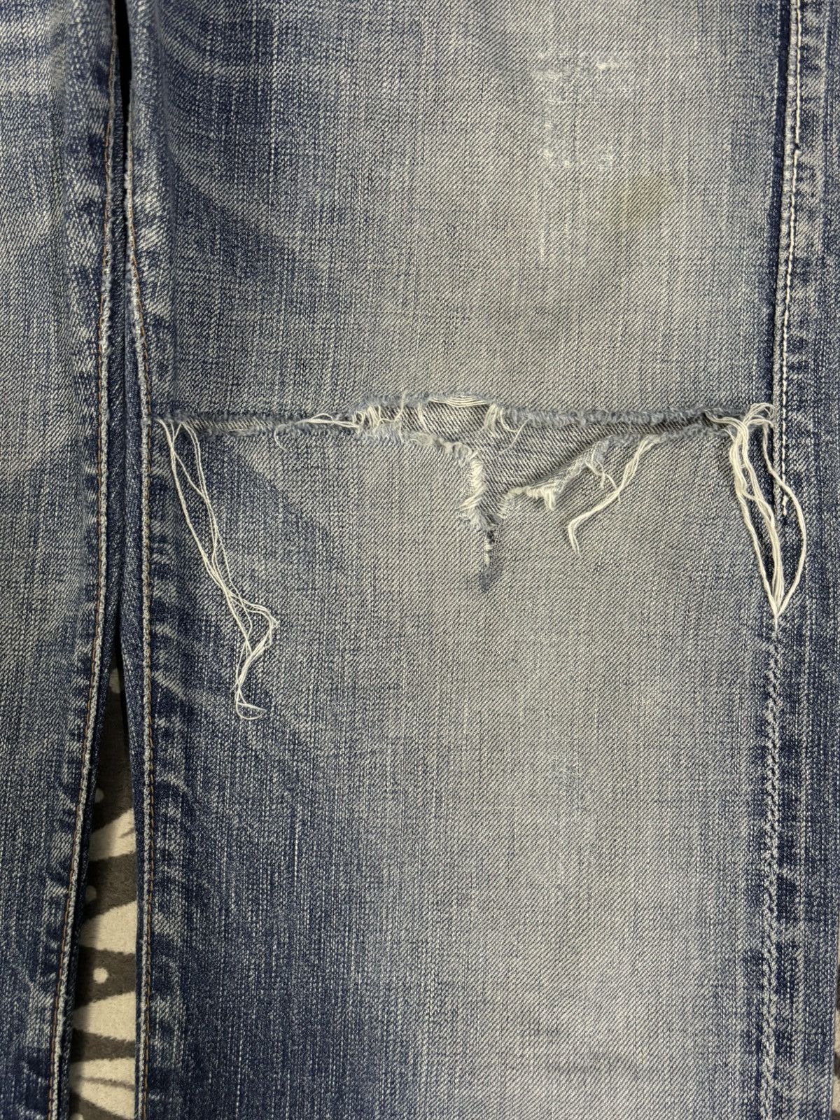 Junya Watanabe Vintage Johnbull Selvedge Whisker Loose Fit Distressed Jeans Size US 31 - 6 Thumbnail