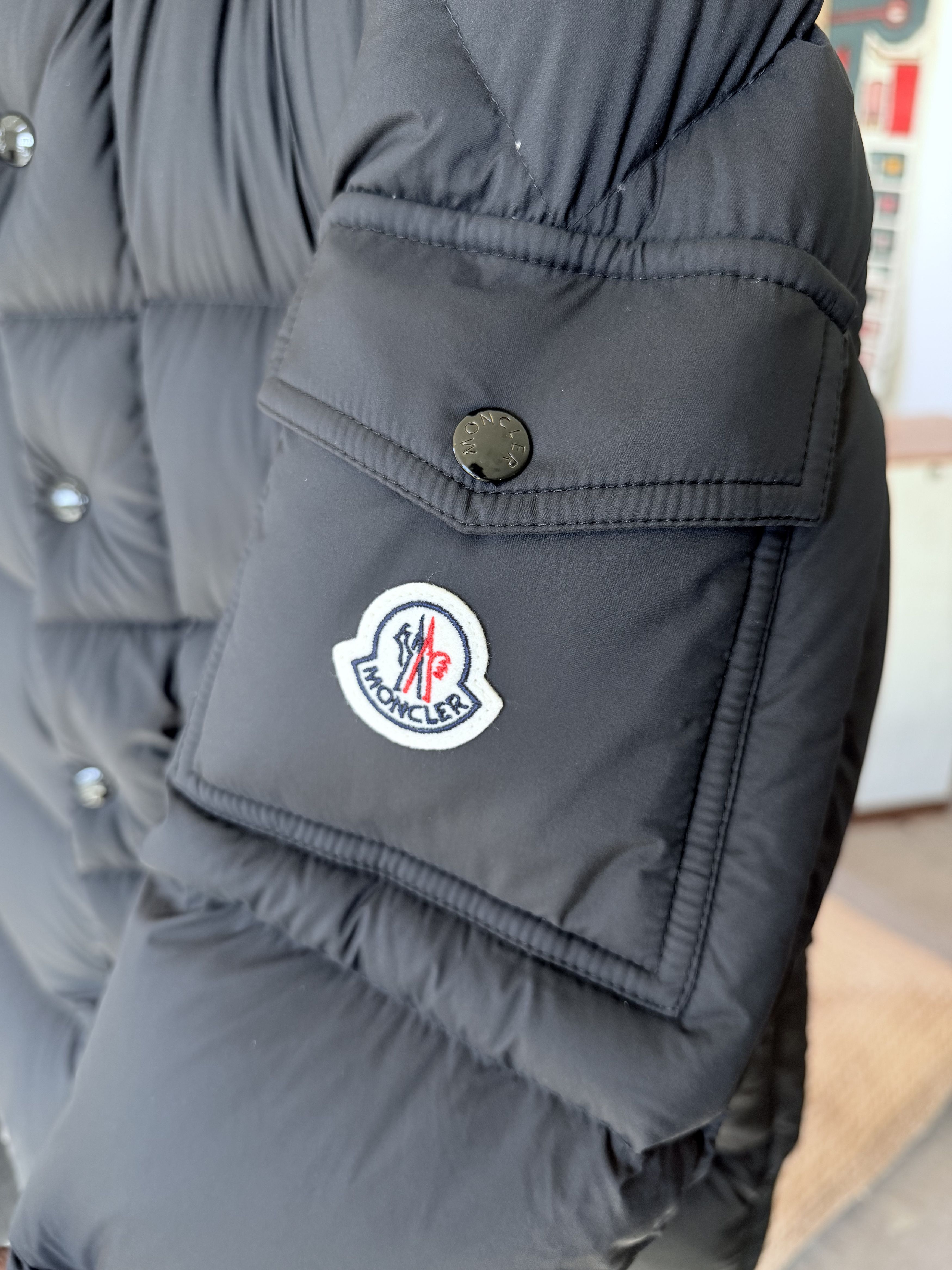 Moncler Moncler Maya 70 Size US L / EU 52-54 / 3 - 3 Thumbnail