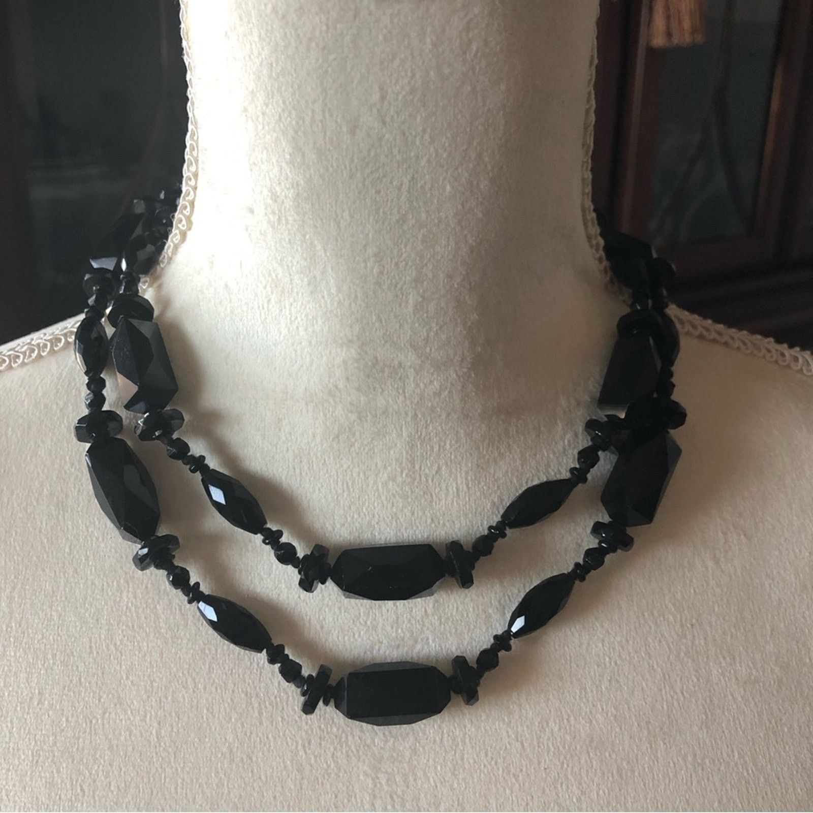 Vintage Vintage 80s faceted black heavy glass stone necklace Size ONE SIZE - 8 Thumbnail