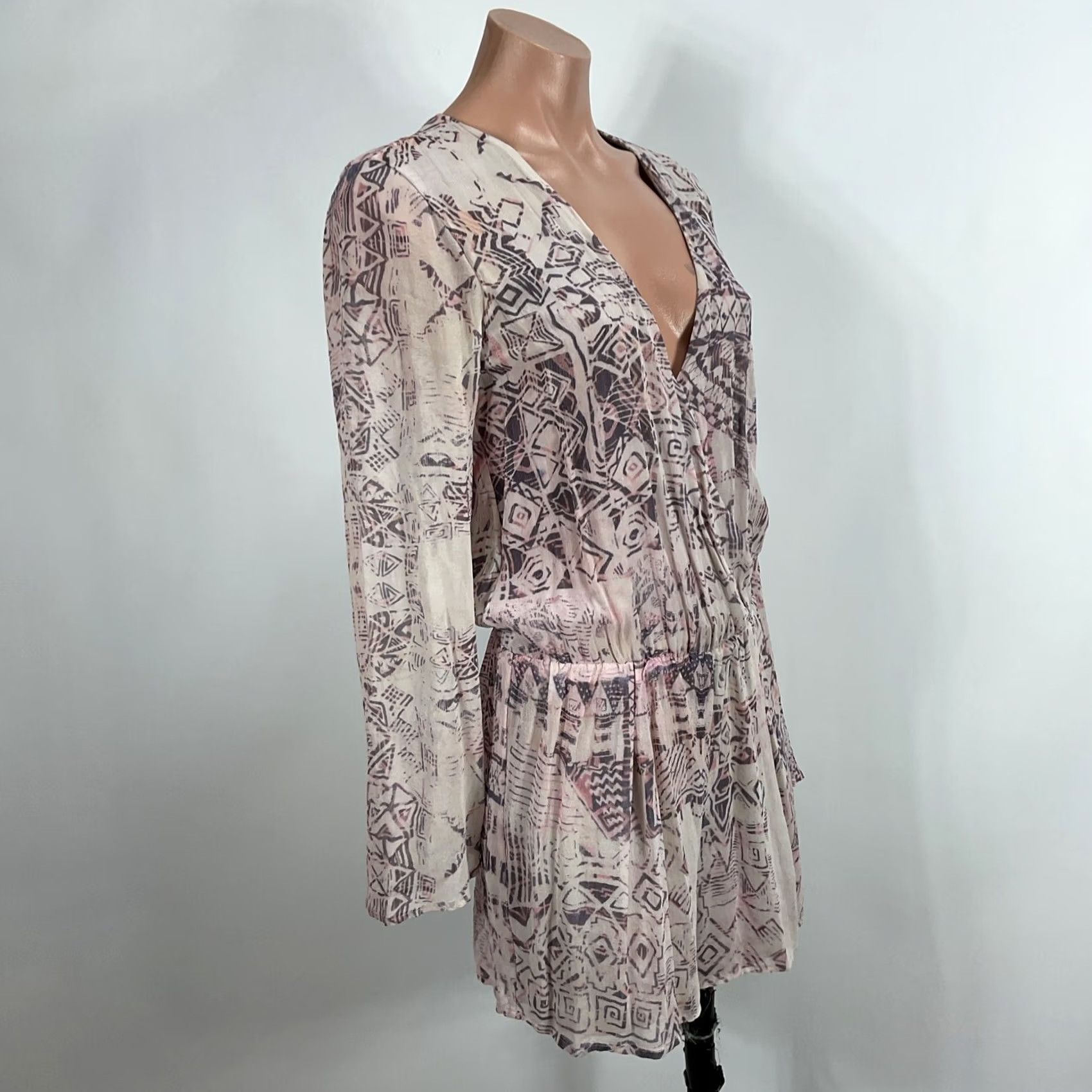 Bell Rory Beca Womens Romper Jumpsuit 0 Pink 100% Silk Geometric V-Neck 3/4 Bell Sleeve One-Piece Size 25" / US 0 / IT 36 - 5 Thumbnail