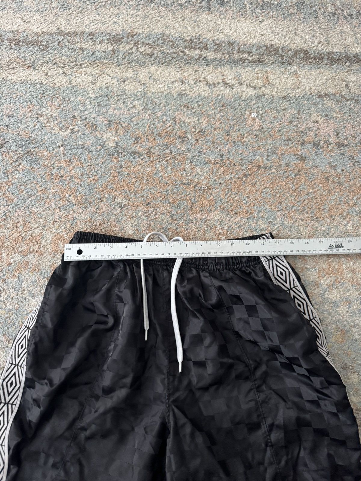 Umbro VTG Umbro Style Soccer Shorts Black L Size US 30 / EU 46 - 6 Thumbnail
