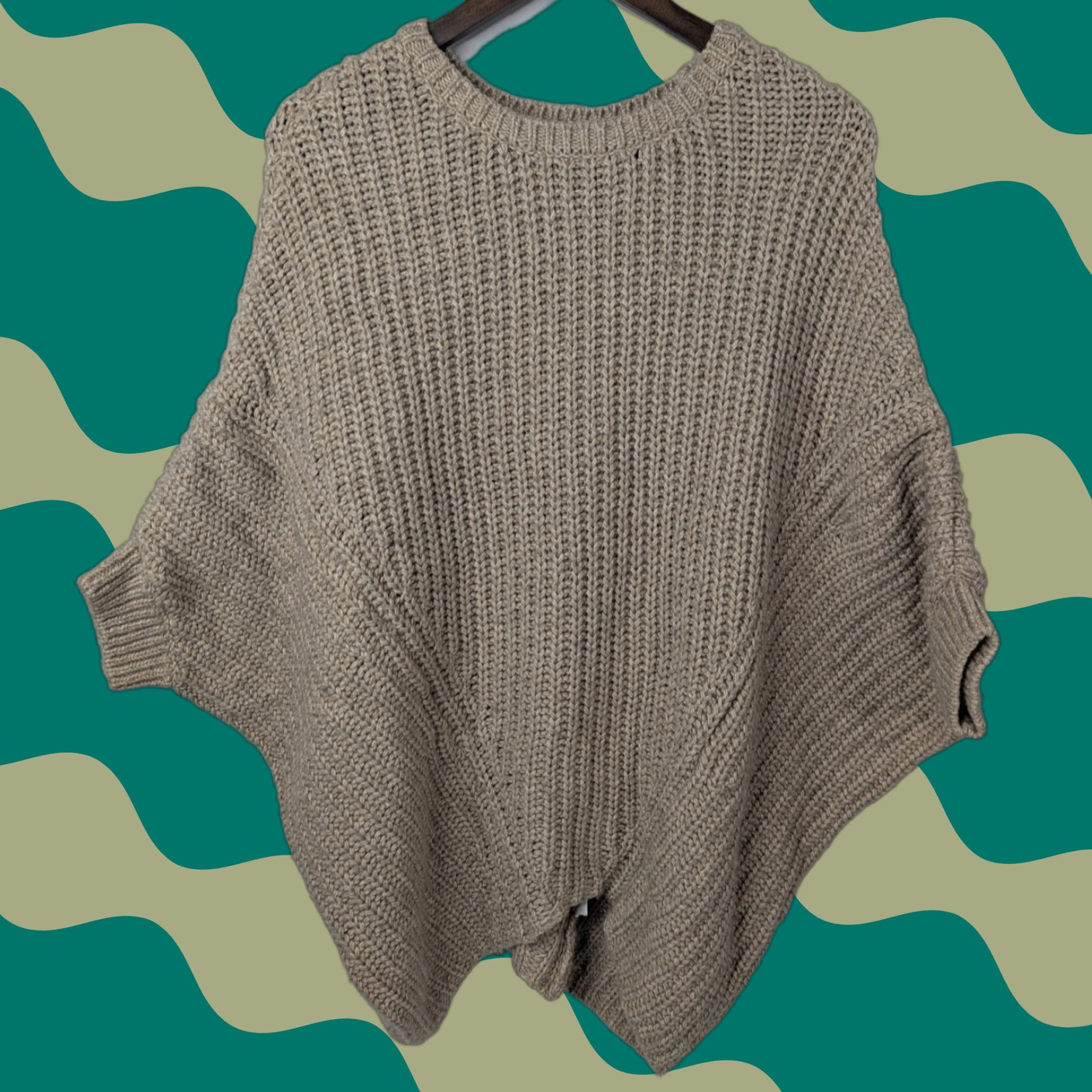 Victoria's Secret Victoria's Secret Sweater Size XS/S Beige Chunky Cable Knit Oversized Ponch Size L / US 10 / IT 46 - 1 Thumbnail