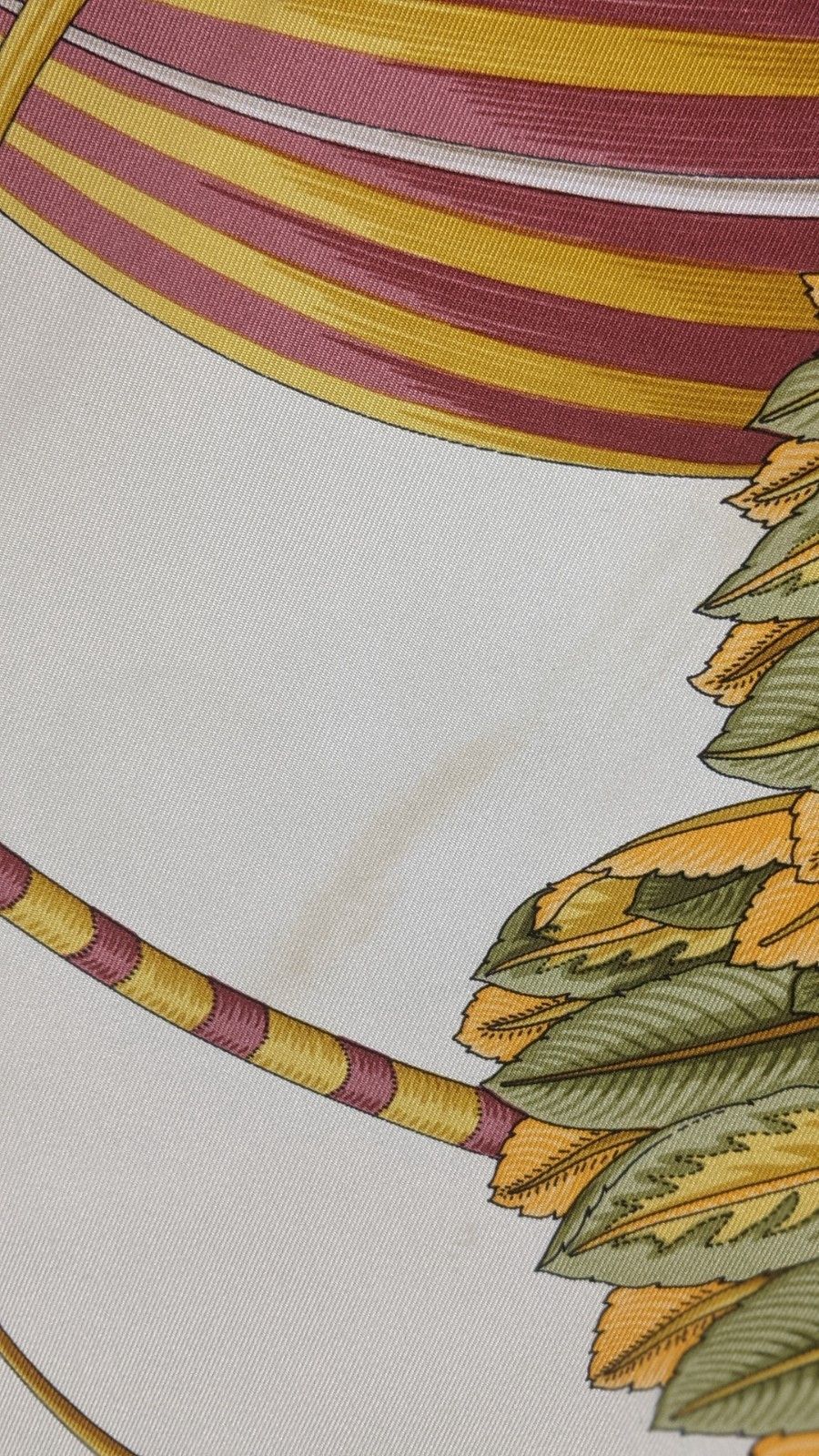 Salvatore Ferragamo Salvatore Ferragamo Lotus Silk Scarf Size ONE SIZE - 10 Thumbnail