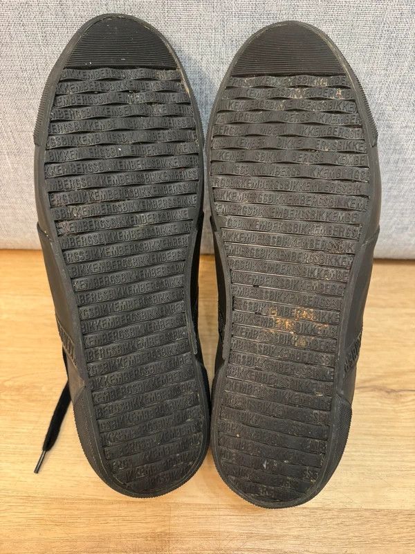 Dirk Bikkembergs Dirk Bikkembergs Camo Camouflage Low Top Sneakers 43 Size US 10 / EU 43 - 11 Thumbnail