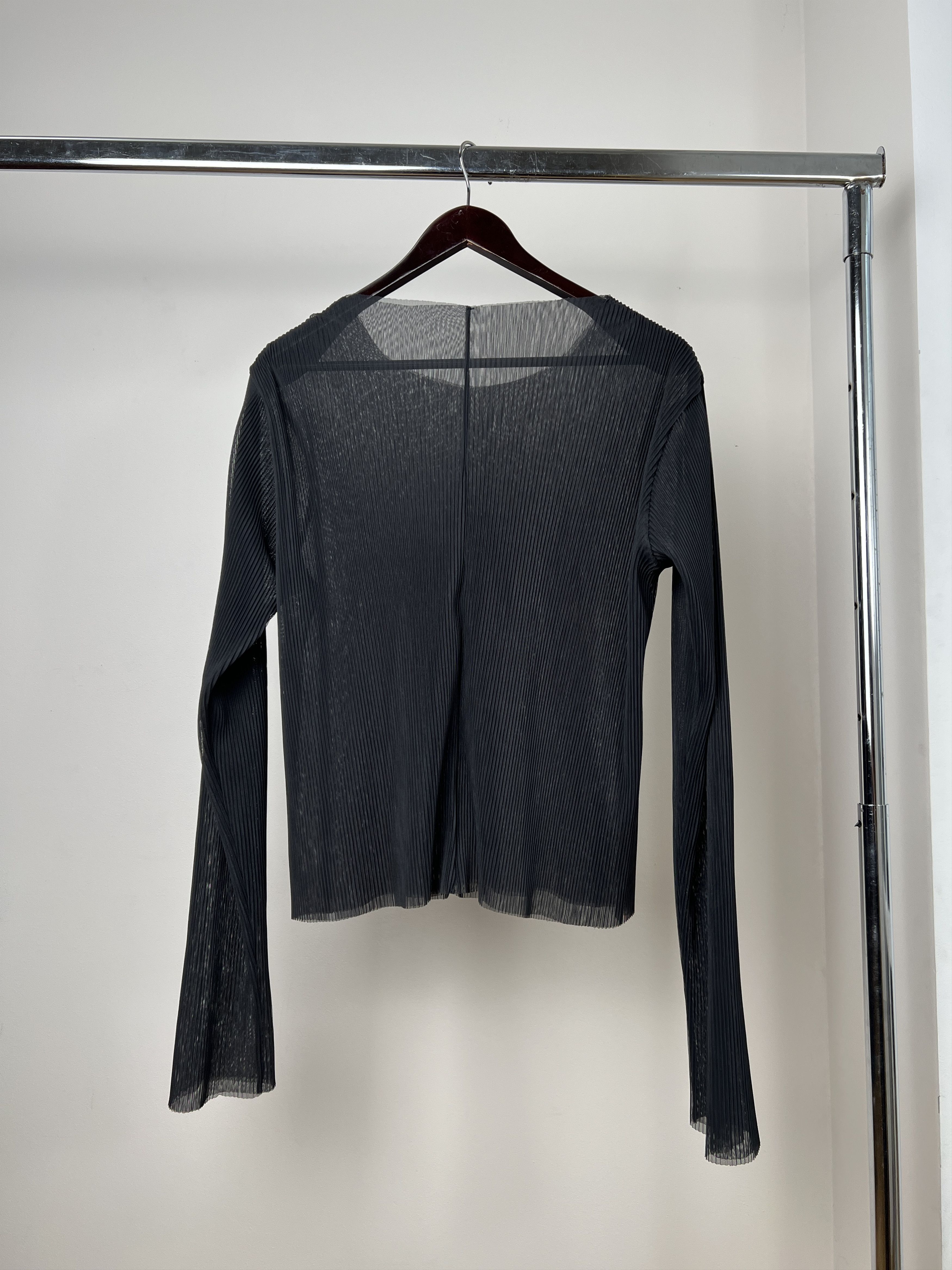 Other NKTRMNV PLISSE LONGSLEEVE Size US L / EU 52-54 / 3 - 17 Thumbnail