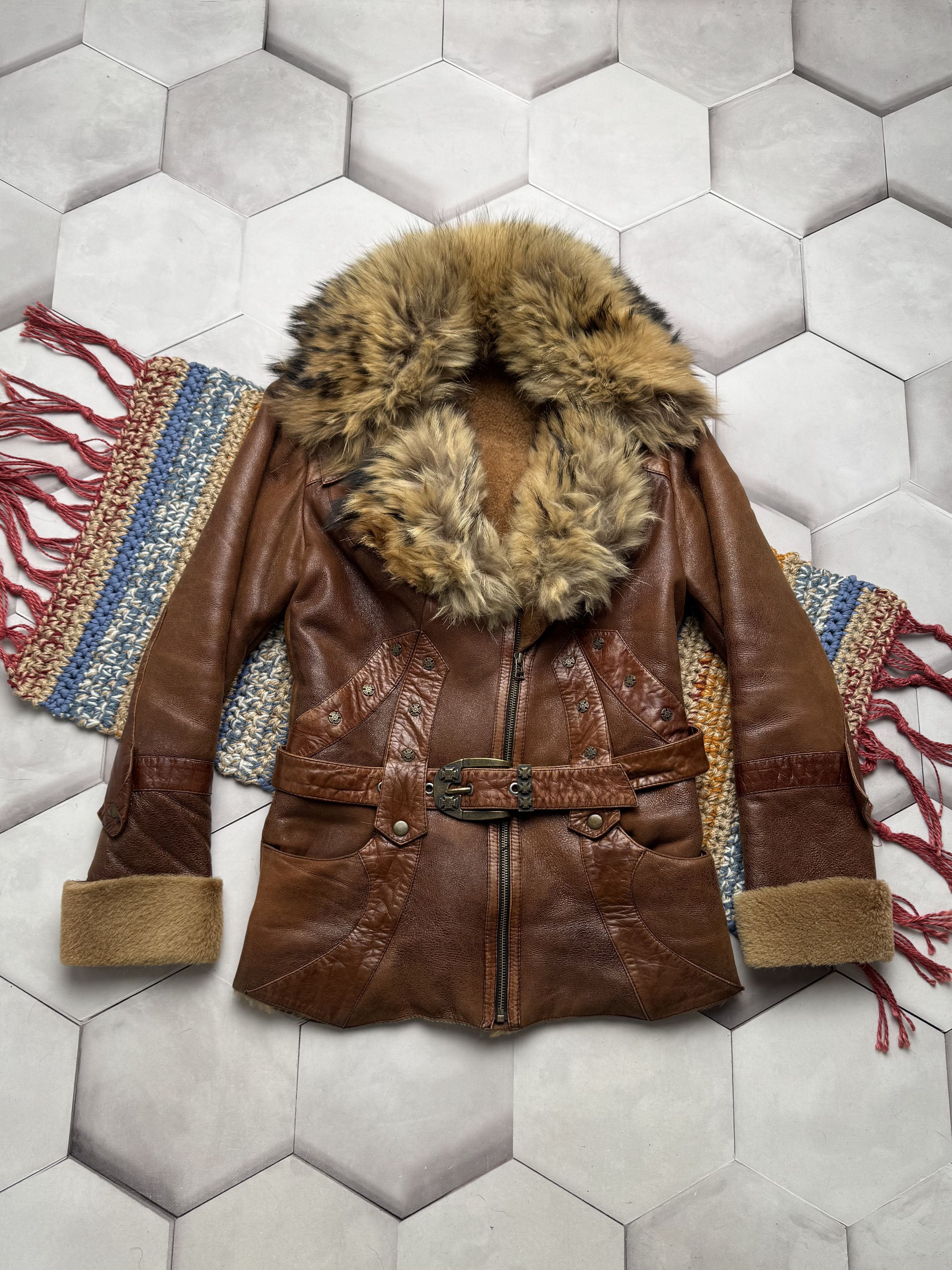 Japanese Brand Vintage Real Sheepskin Coat (E4) Size S / US 4 / IT 40 - 1 Thumbnail