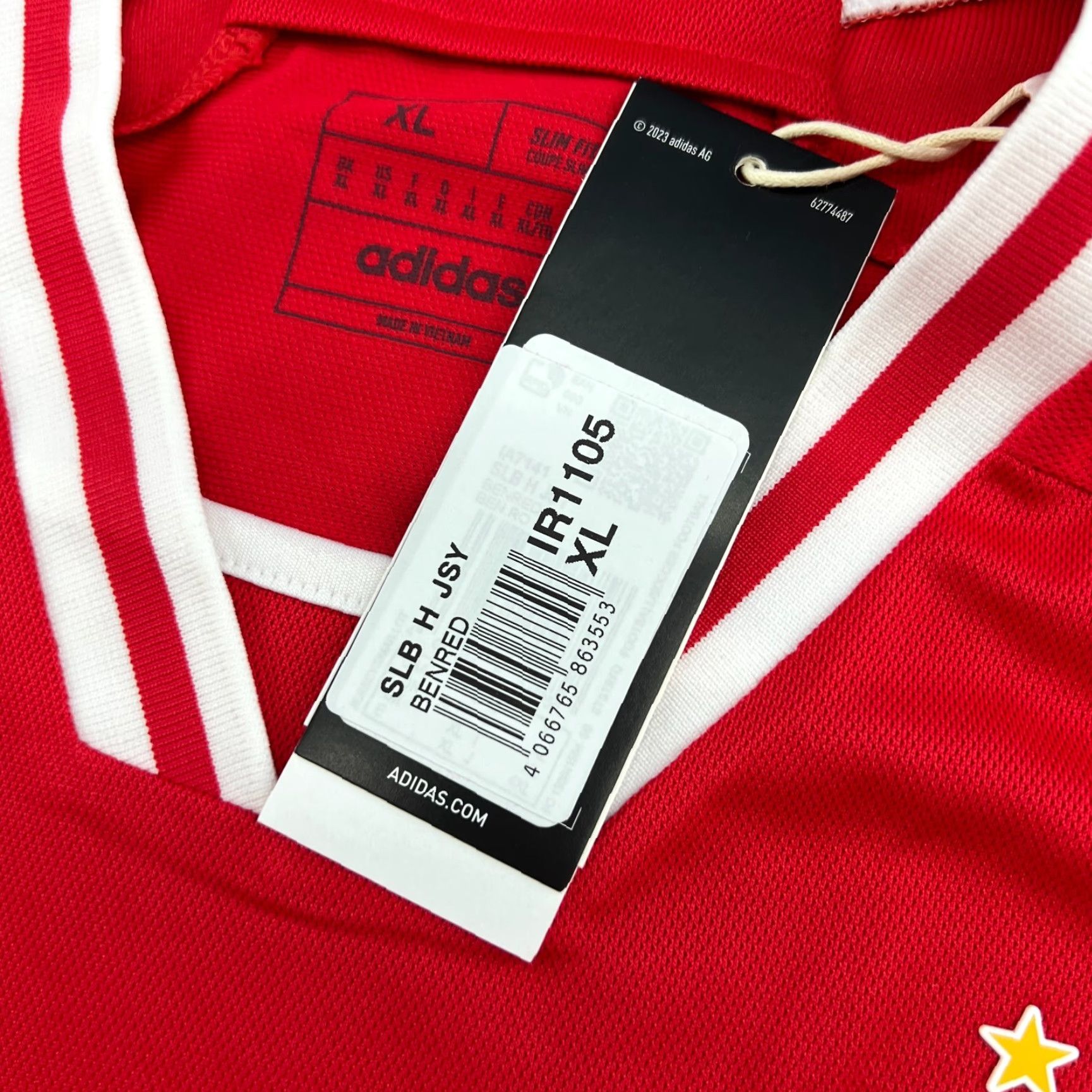 Adidas BNWT Benfica Adidas 2023-2024 Home Football Jersey Mens XL Red Shirt Size US XL / EU 56 / 4 - 5 Thumbnail