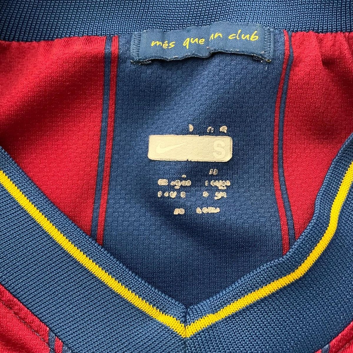 Nike × Vintage FC Barcelona 2009-10 Zlatan Ibrahimovic Nike Soccer Jersey Size US S / EU 44-46 / 1 - 3 Thumbnail