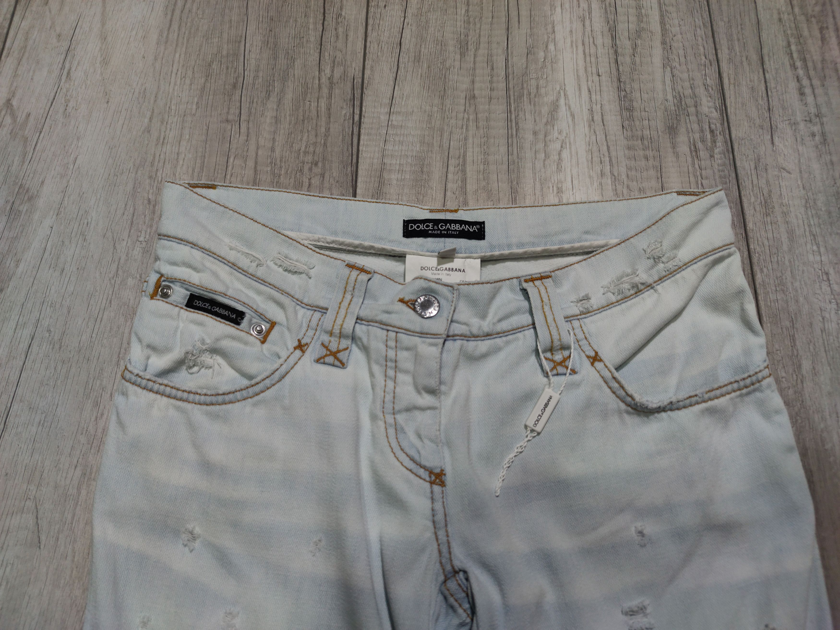 Dolce & Gabbana Vintage Dolce Gabbana Light Blue Distressed Jeans Size 27" / US 4 / IT 40 - 3 Thumbnail
