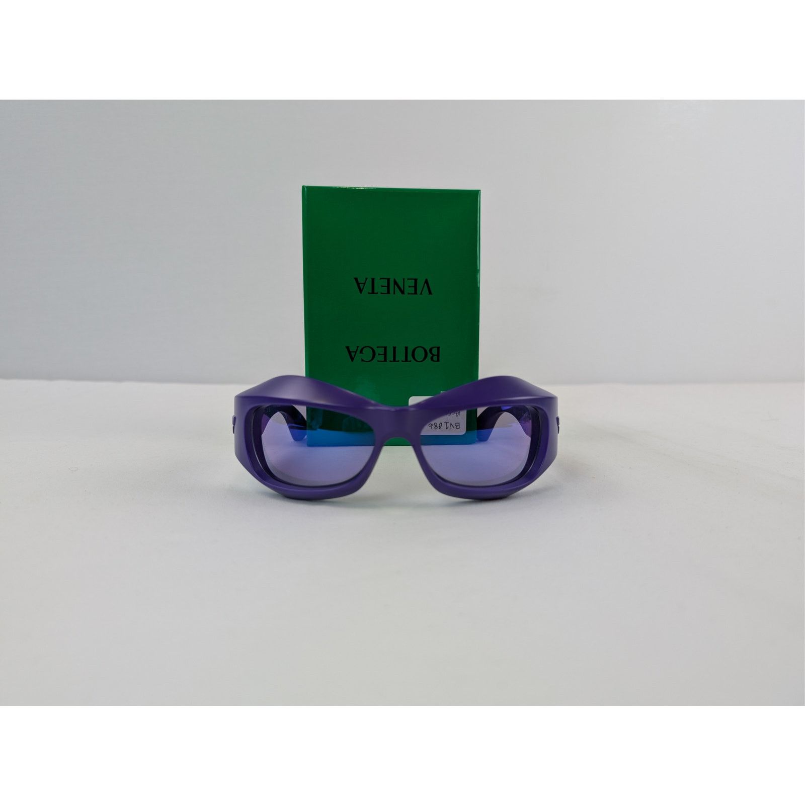 Bottega Veneta o1rshd1 / 555 / Size: OS / Sunglasses in Purple Acetate Size ONE SIZE - 12 Thumbnail