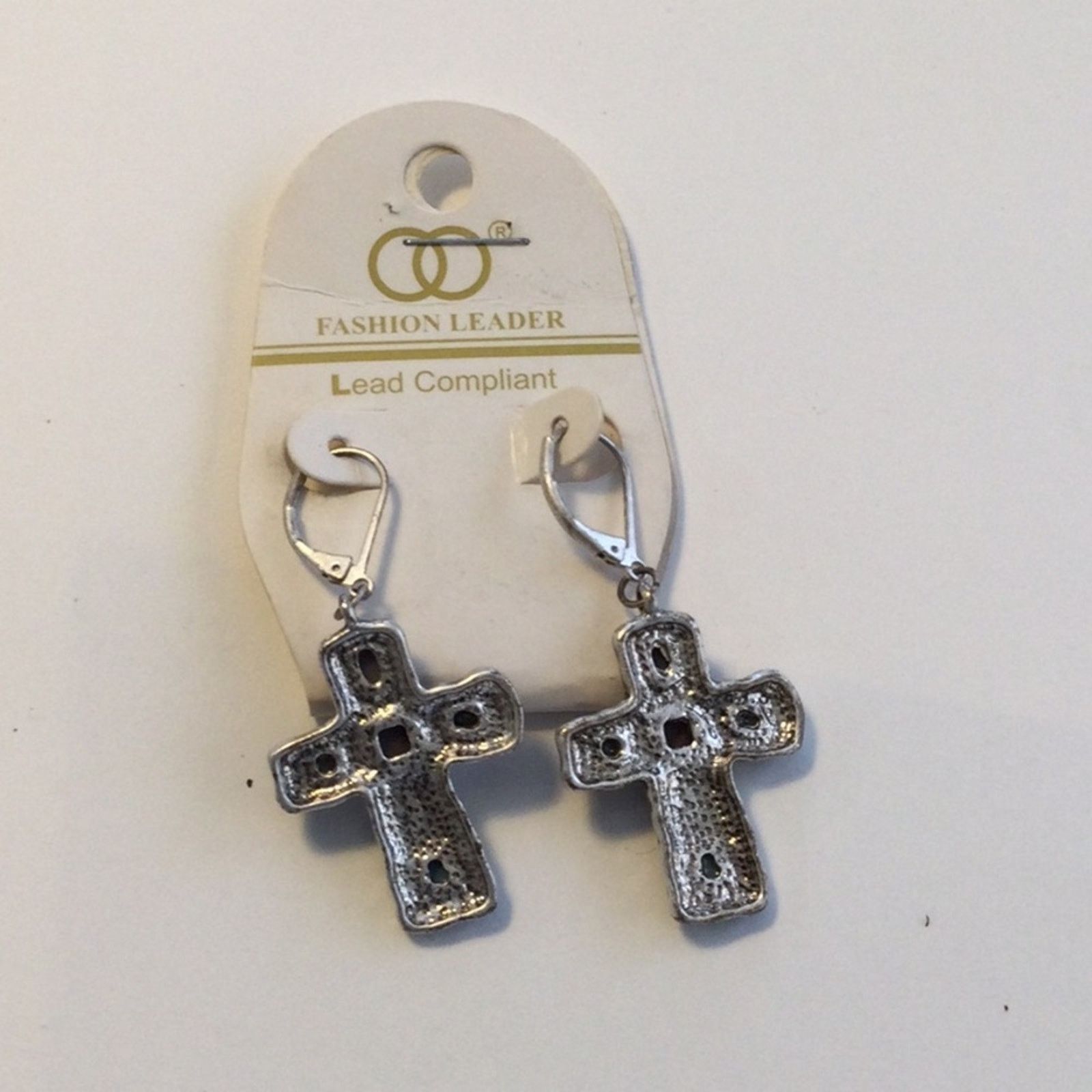 Other Fashion Leader Cross Lever Back Dangle Earrings Size ONE SIZE - 4 Thumbnail