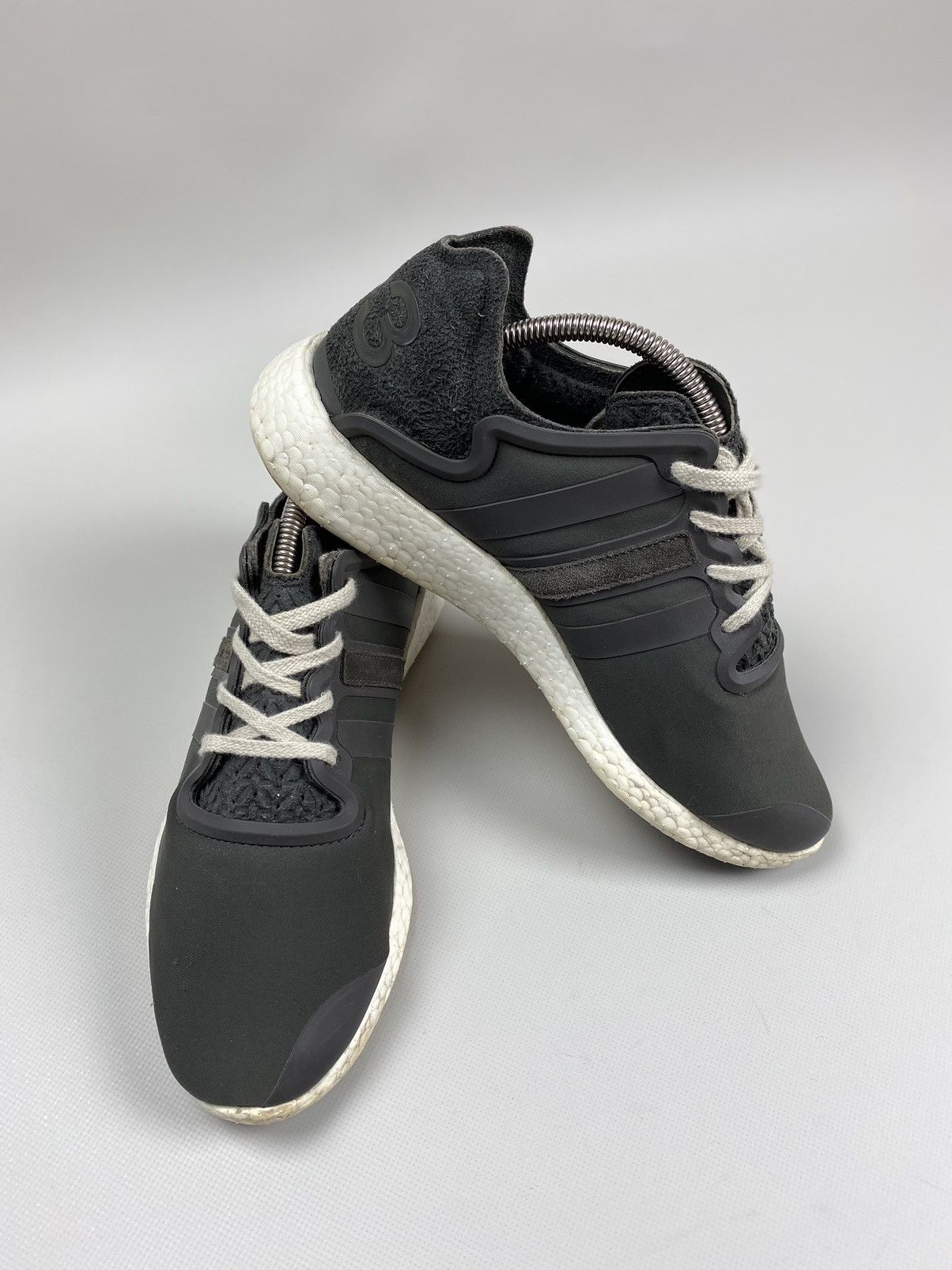 Yohji Yamamoto Y-3 Yohji Run Adidas Yohji Yamamoto men’s sneakers shoes Size US 8.5 / EU 41-42 - 8 Thumbnail