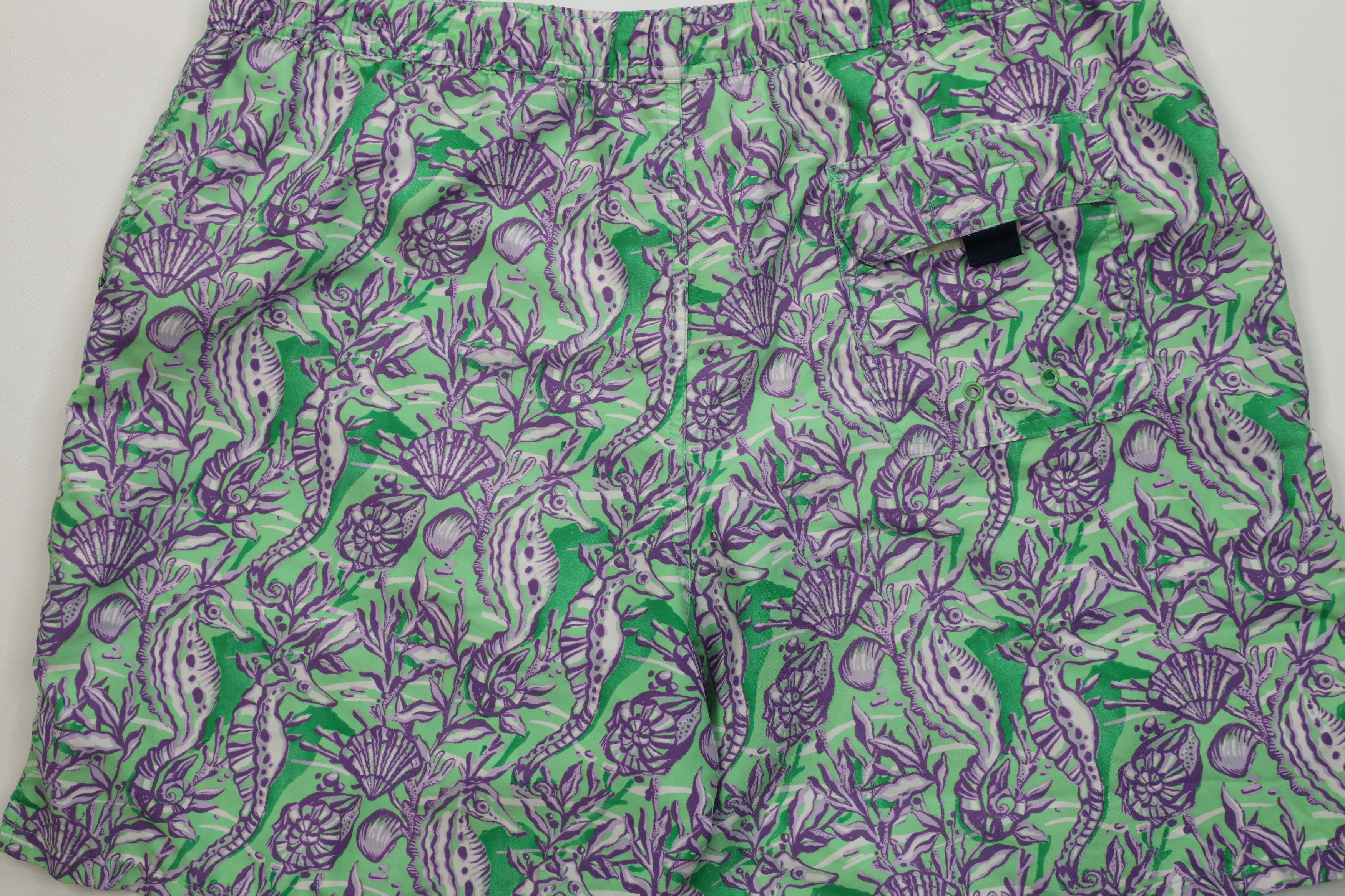 Vineyard Vines Vineyard Vines Seahorse All Over Print Lined Shorts Trunks Size US 34 / EU 50 - 12 Thumbnail