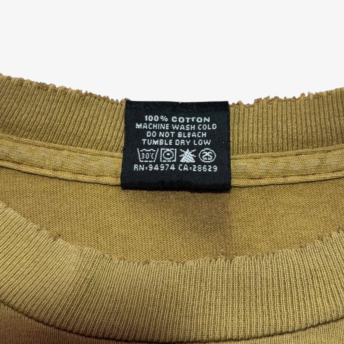 Stussy 2000s Stussy “Bust Your Own Beat” Faded Tee Size US L / EU 52-54 / 3 - 4 Thumbnail