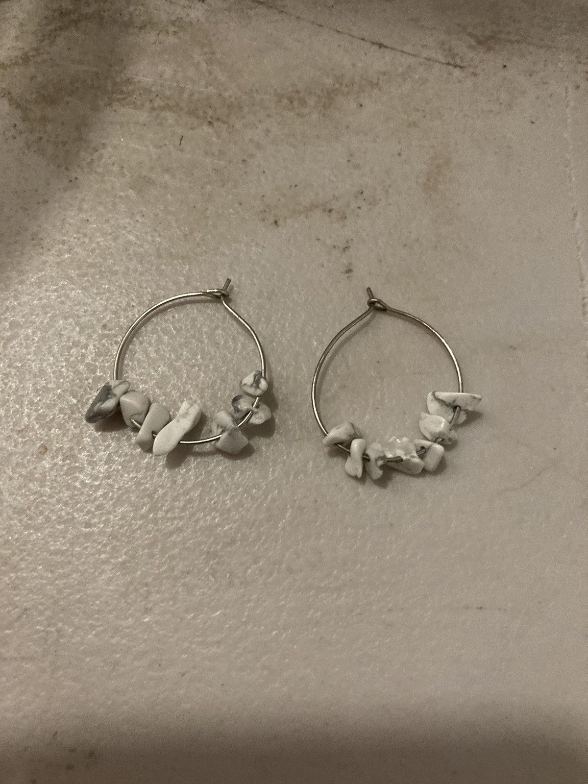 Other Semiprecious beaded chip earrings 12 dollars each Size ONE SIZE - 3 Thumbnail