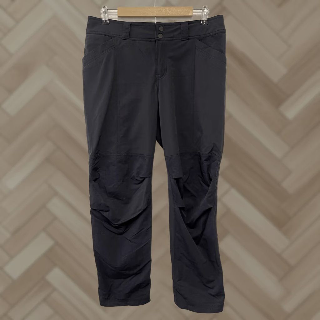 Vintage REI Co-Op Hybrid Pants Black Hiking Womens 12 Petite Pants Black Women 12P Petite Nature Logo Sports Size 34" / US 12 / IT 48 - 1 Thumbnail