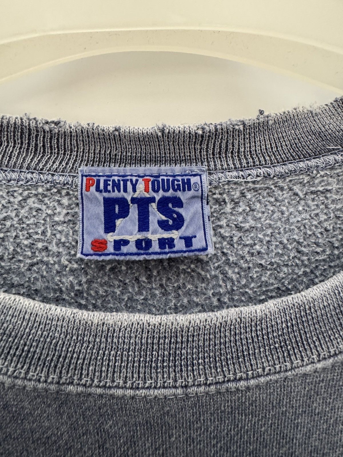 Vintage 🔥 Plenty Tough Sport Distressed Roundneck Sweatshirt - L Size US L / EU 52-54 / 3 - 5 Thumbnail