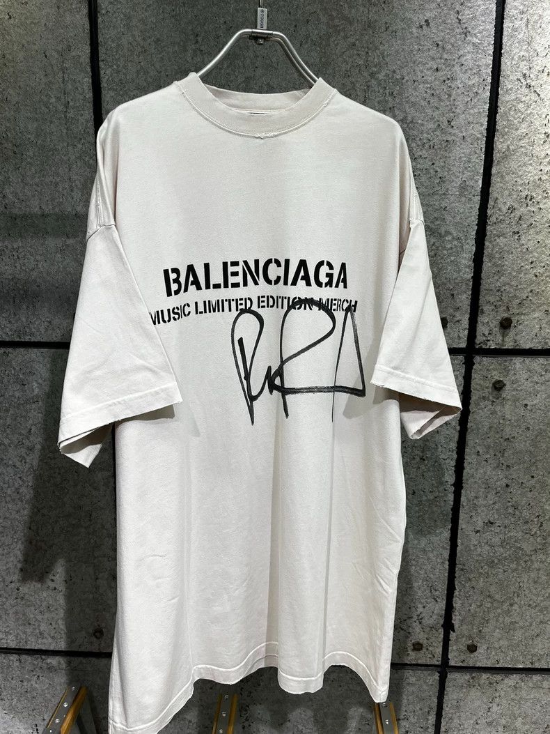 Balenciaga Beige loose short sleeve