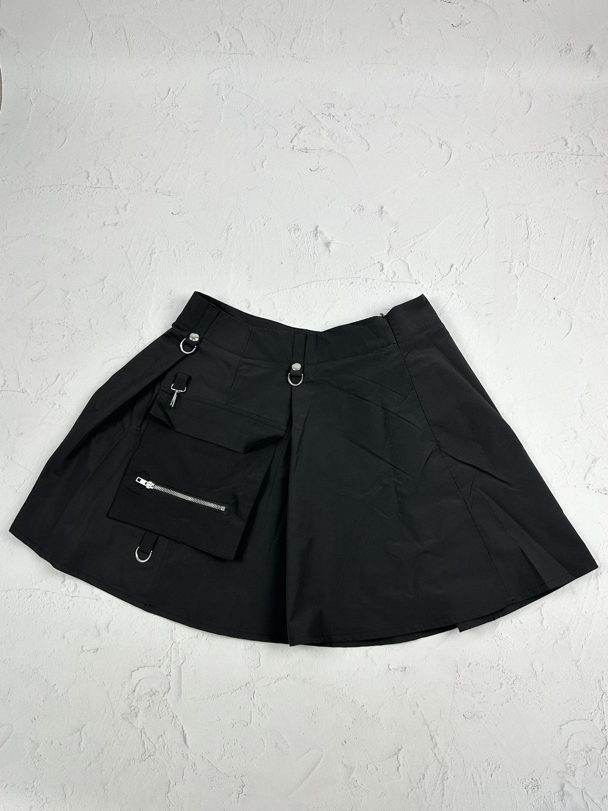 Japanese Brand × Vintage Vintage Black Patch Pocket Skirt Size 30" / US 8 / IT 44 - 1 Thumbnail