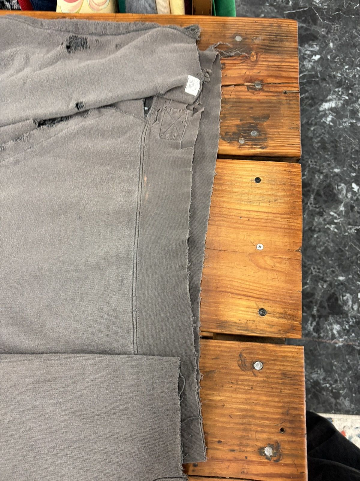 Abercrombie & Fitch Thrashed 2006 Abercrombie & Fitch Hoodie Size US L / EU 52-54 / 3 - 2 Thumbnail