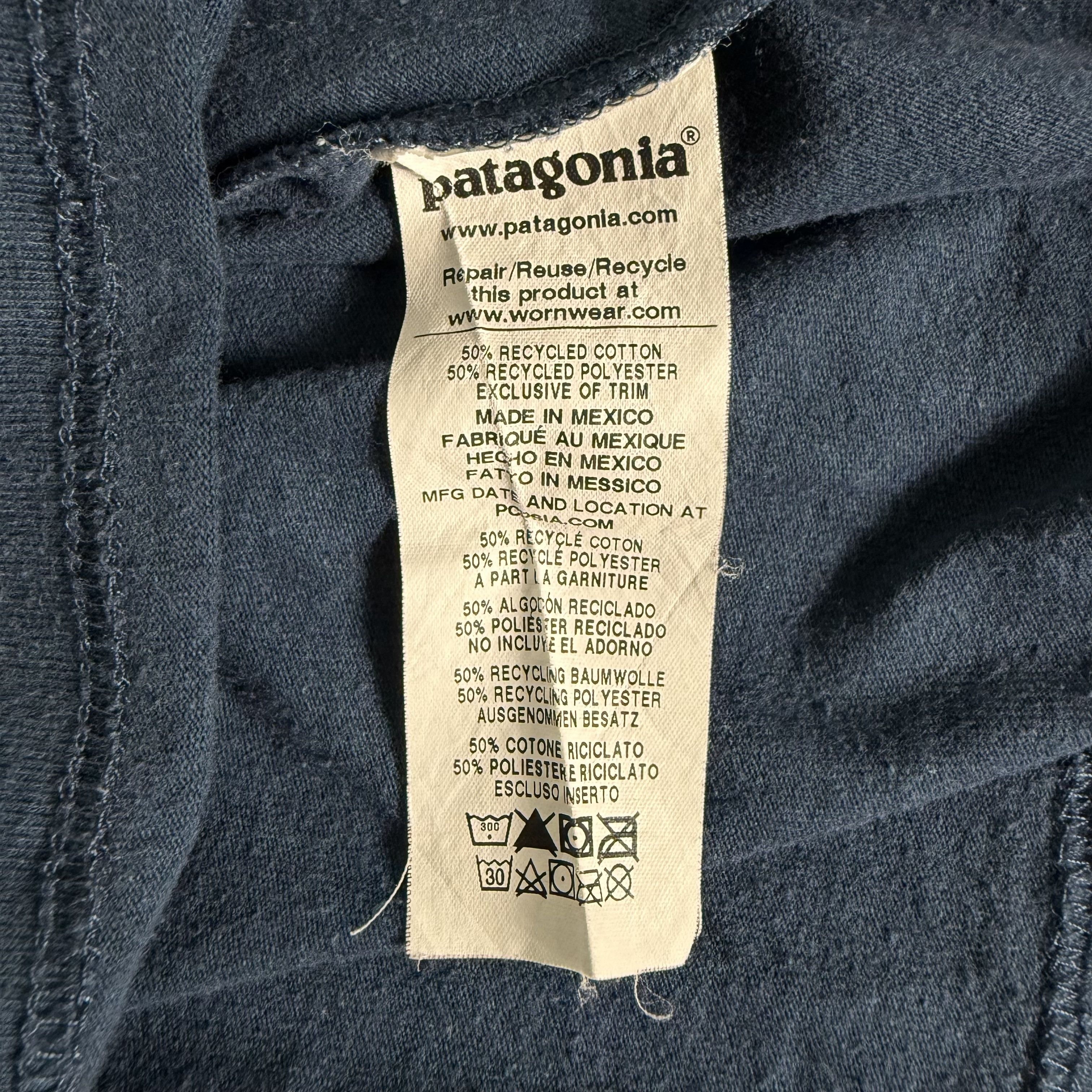 Patagonia 🔥RARE🔥Patagonia Regular Fit Single Pocket T-shirt Size US XS / EU 42 / 0 - 5 Thumbnail