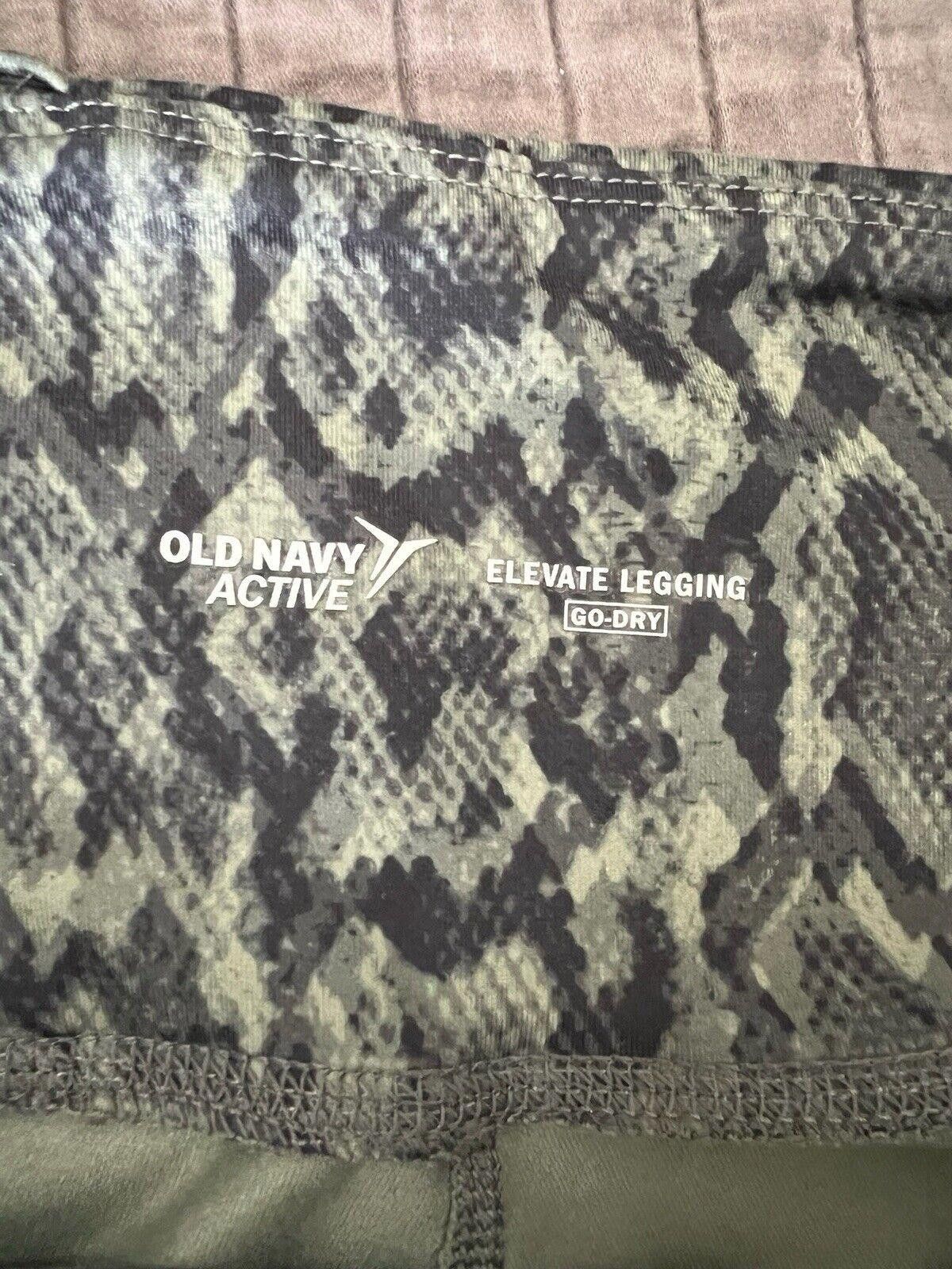 Old Navy Old Navy Active High Rise Elevate Mesh 7/8 Leggingg Snake Size 30" / US 8 / IT 44 - 2 Thumbnail