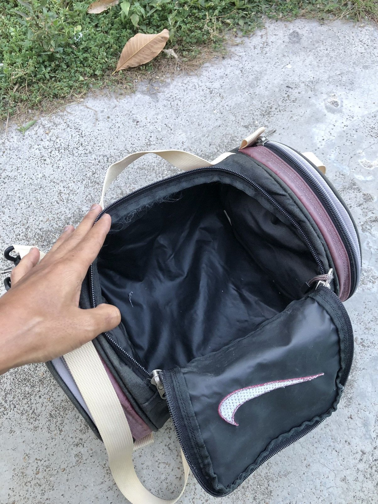 Nike VINTAGE SUN FADED NIKE BOSTON/DUFFEL BAG Size ONE SIZE - 6 Thumbnail