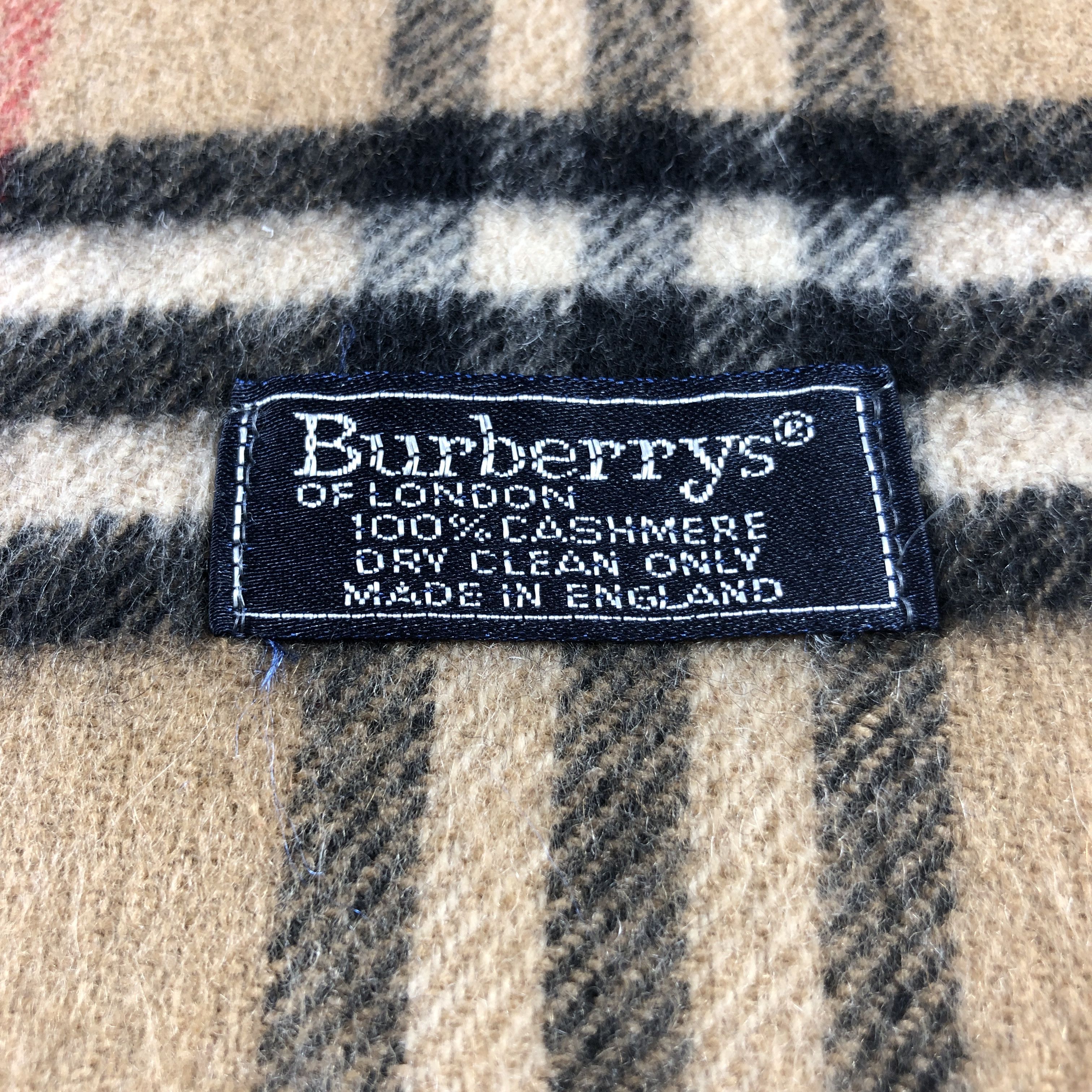 Burberry Burberrys Nova Check Tanned Cashmere Scarf Muffler V2818 Size ONE SIZE - 5 Thumbnail
