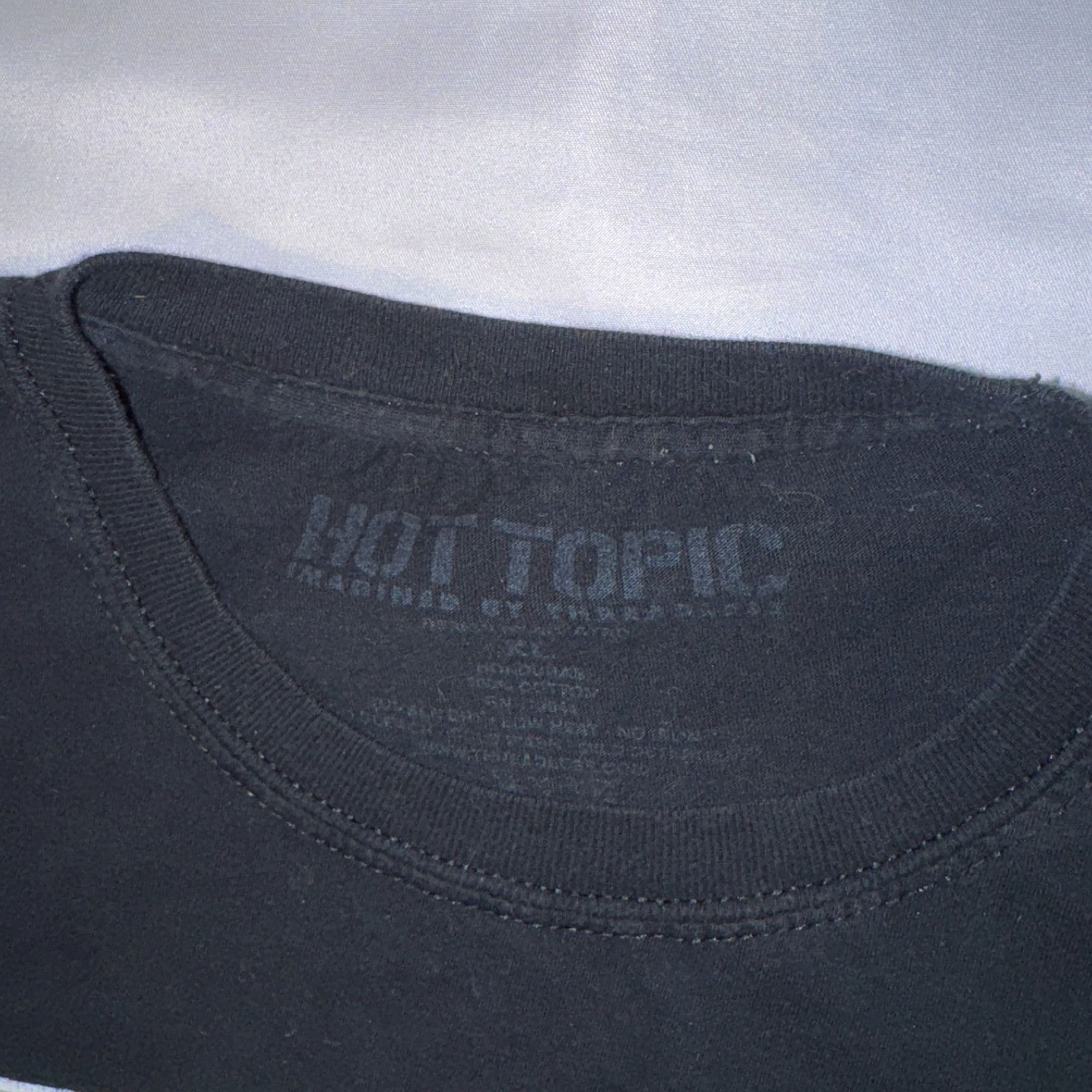 Hot Topic Hot Topic Lo-Fi Hip Hop Chill Radio Youtube Live Stream Tshi Size US XL / EU 56 / 4 - 3 Thumbnail