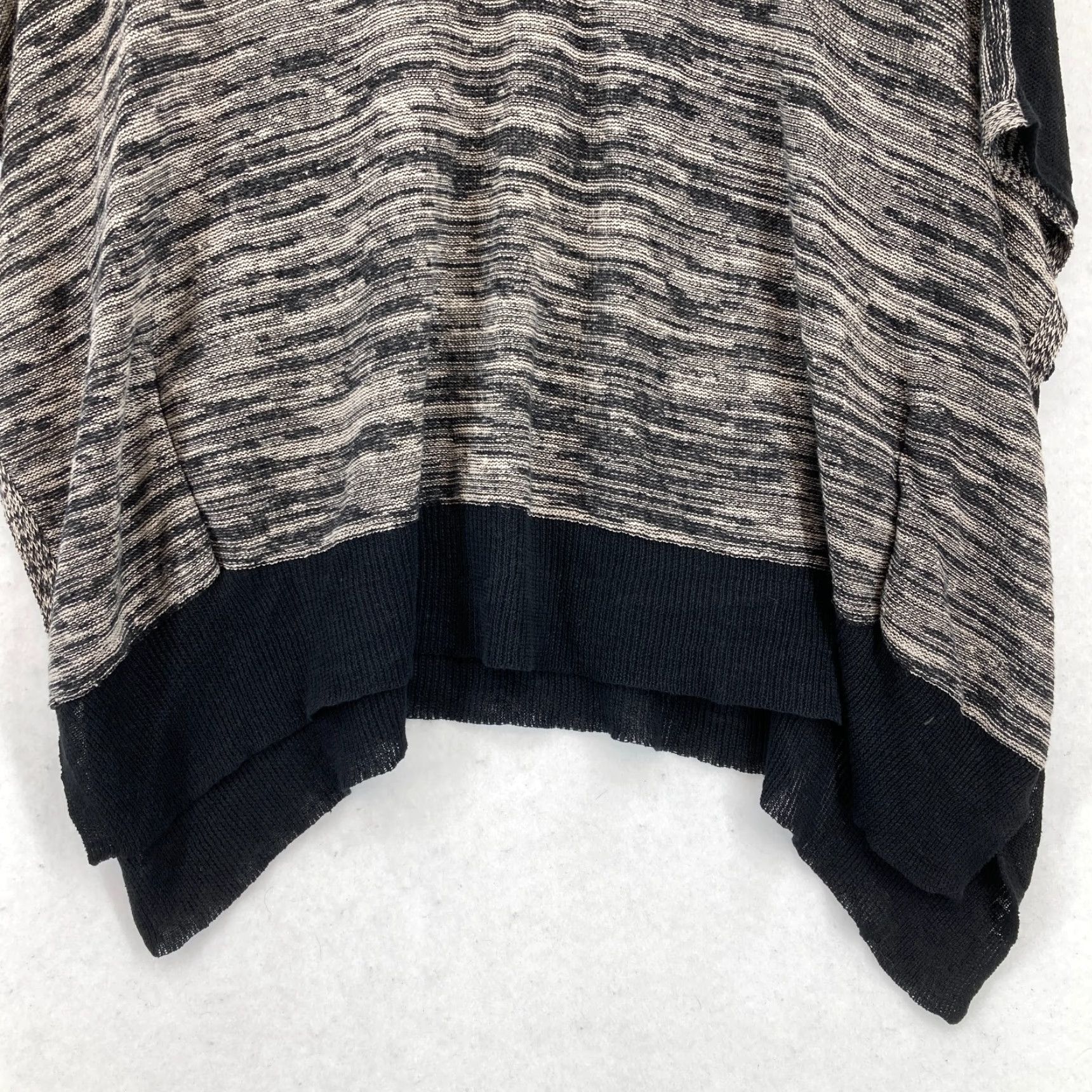 Eileen Fisher Eileen Fisher Women's Organic Linen Knit Poncho Sweater OS Black Lightweight Size ONE SIZE - 4 Thumbnail