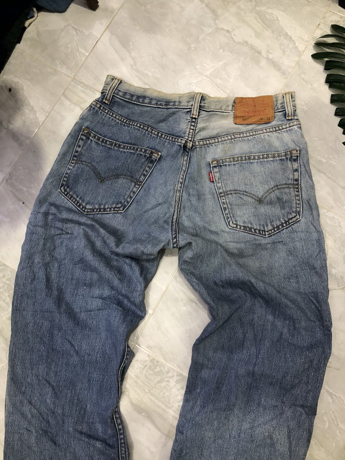 Levi's Vtg. Levi’s 550 Distressed Custom Ripped Jeans - One of One Size US 31 - 12 Thumbnail