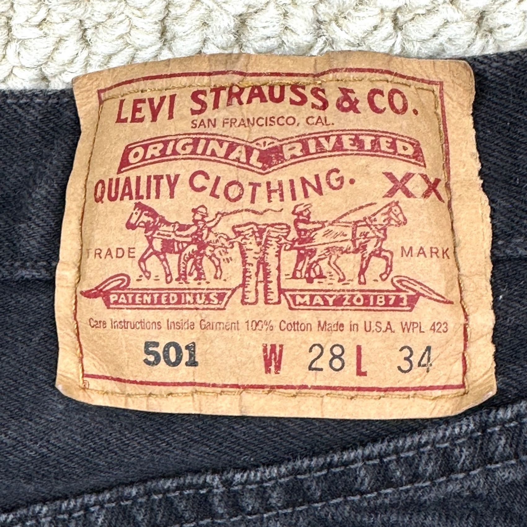 Levi's VINTAGE Levi's 501 Jeans Womens 26x33 Black Straight Made in USA 90s Size 26" / US 2 / IT 38 - 4 Thumbnail