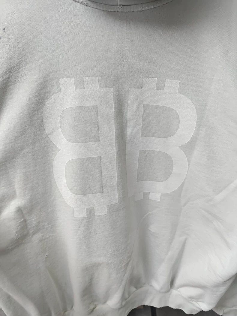 Balenciaga Balenciaga 23 FW Mud-Dyed Bitcoin-Made Old Wreck Hoodie 250 Size US L / EU 52-54 / 3 - 3 Thumbnail
