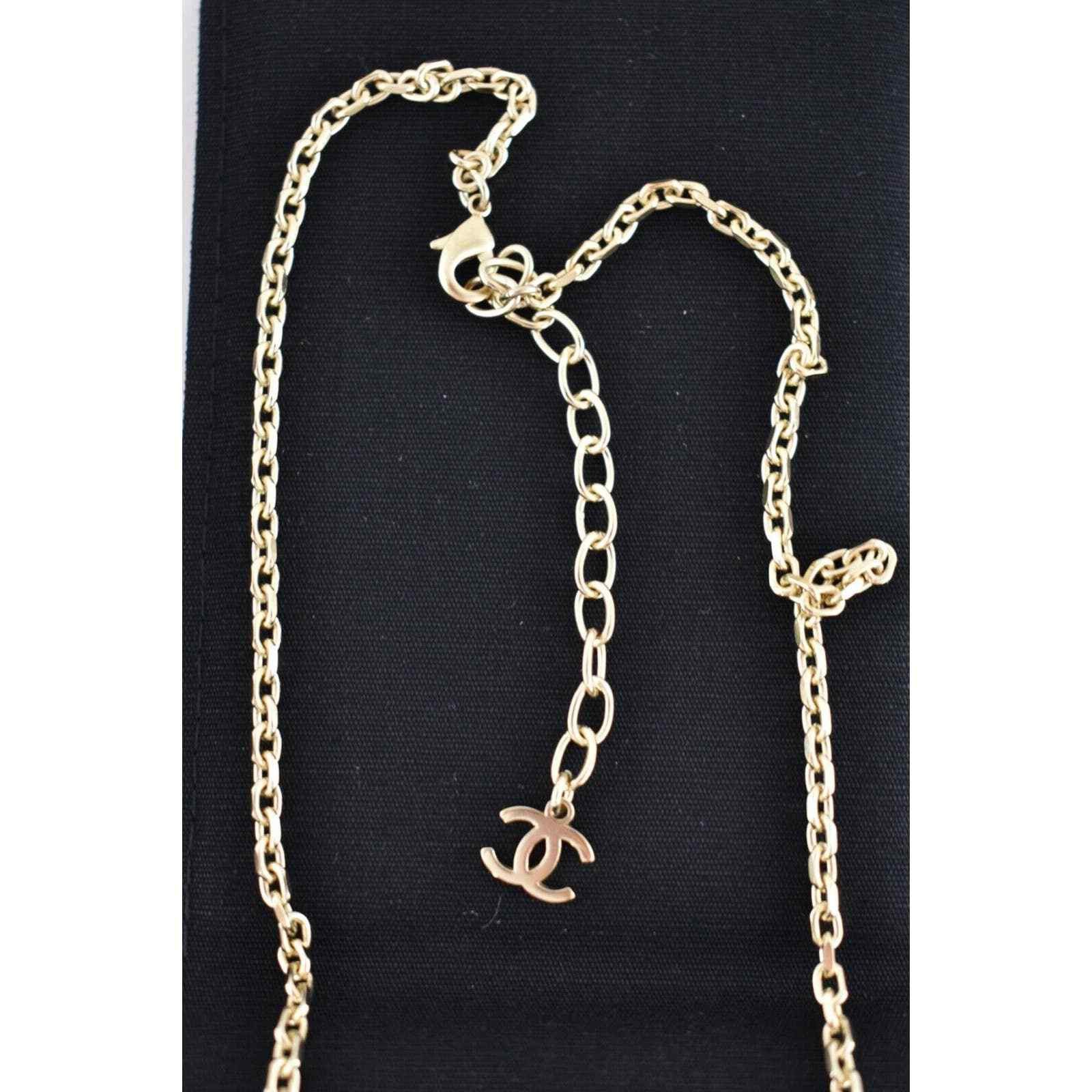 Chanel Chanel 22C Gold Metal Crystal Cuban Pendant Necklace Size ONE SIZE - 7 Thumbnail
