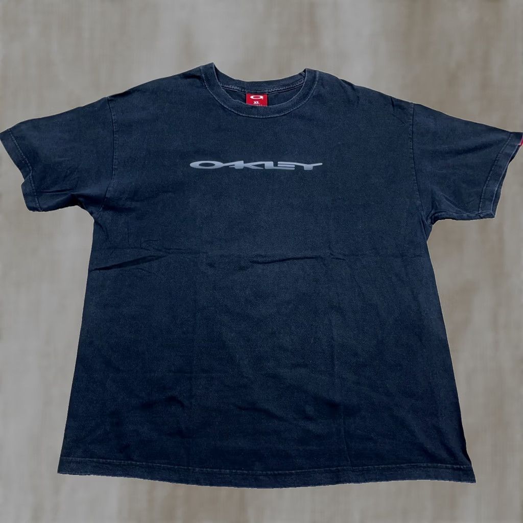 Oakley VINTAGE Oakley Shirt Mens XL Black Men Tee Spelloy Skate Surf Y2K 2000s Adult Size US XL / EU 56 / 4 - 1 Thumbnail