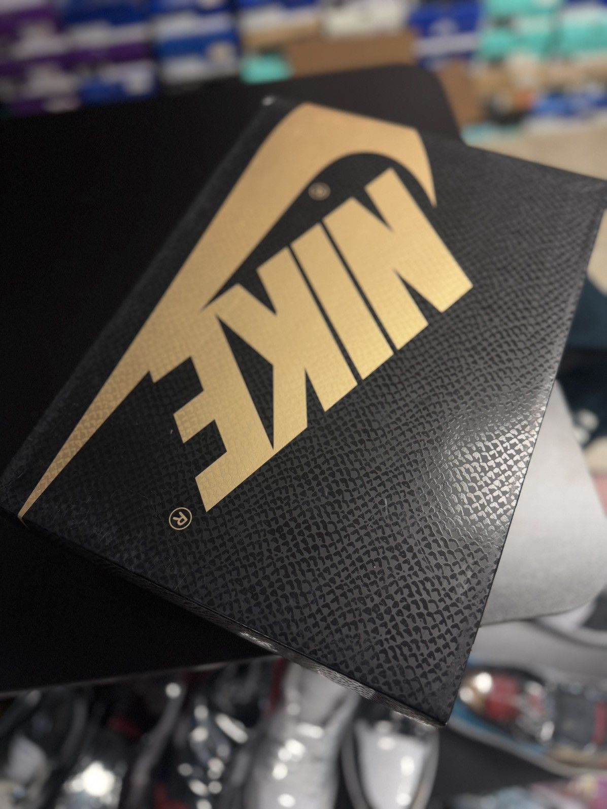 Jordan Brand × Nike Size 12- AIR JORDAN 1 RETRO PINNACLE 2015 RARE Size US 12 / EU 45 - 15 Thumbnail